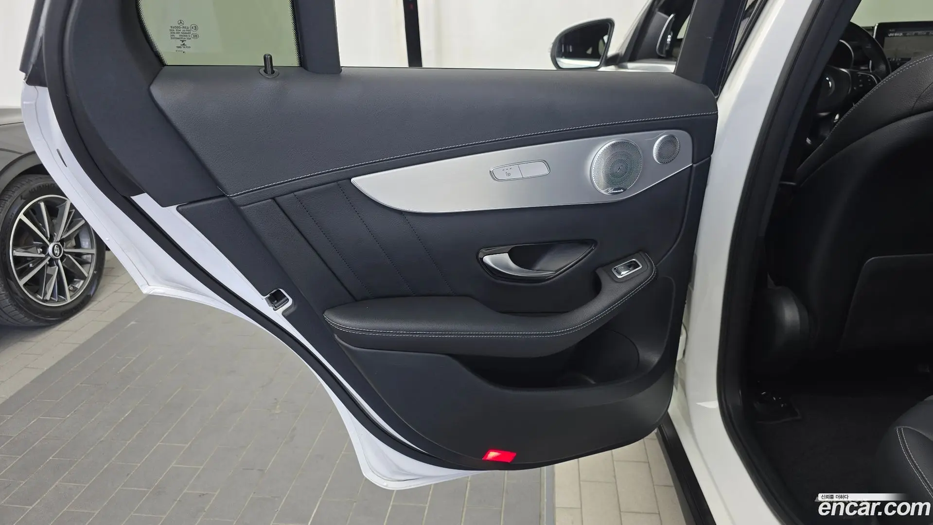 Mercedes-Benz GLC-Class GCL300 4MATIC Coupe