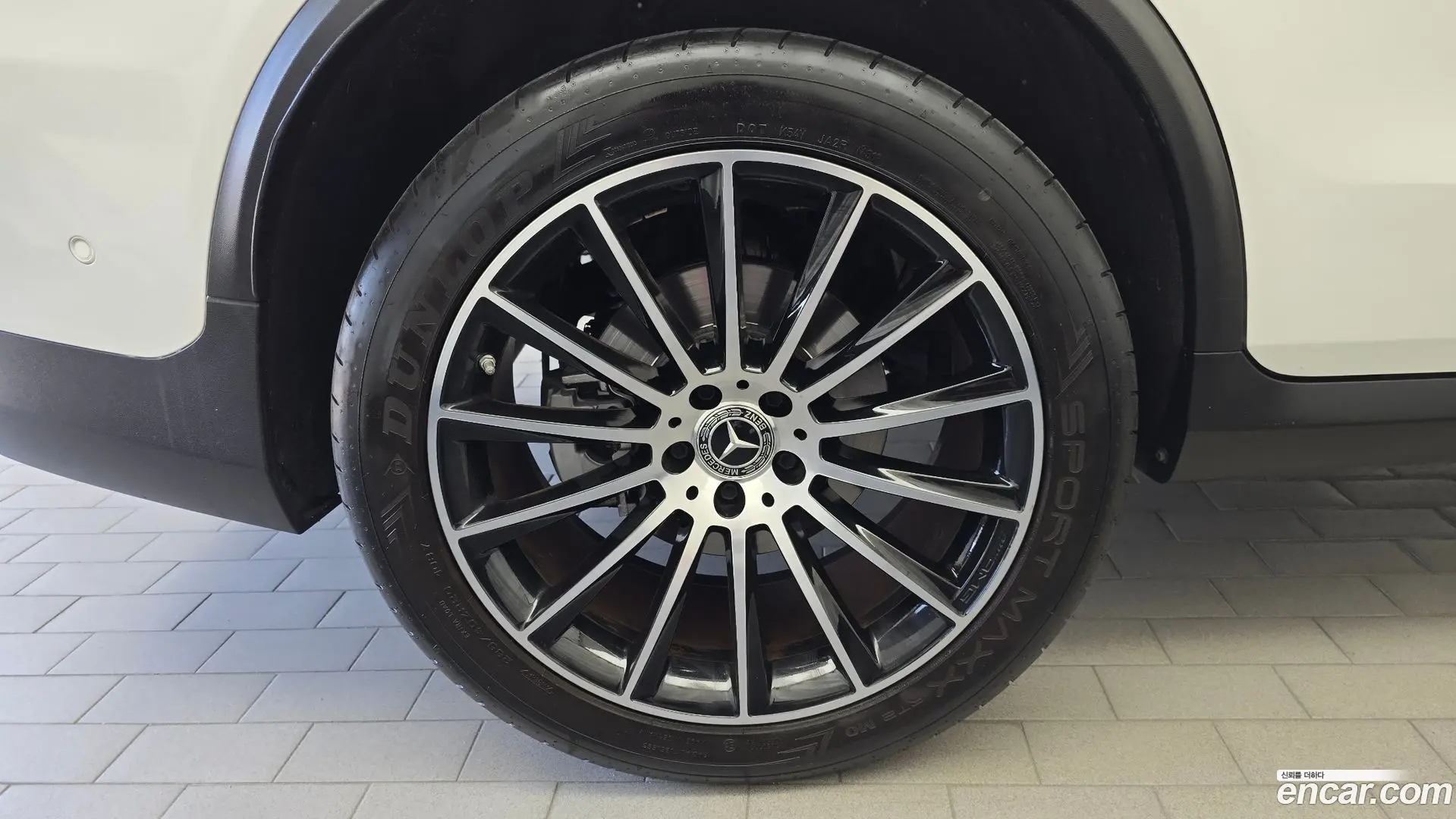 Mercedes-Benz GLC-Class GCL300 4MATIC Coupe