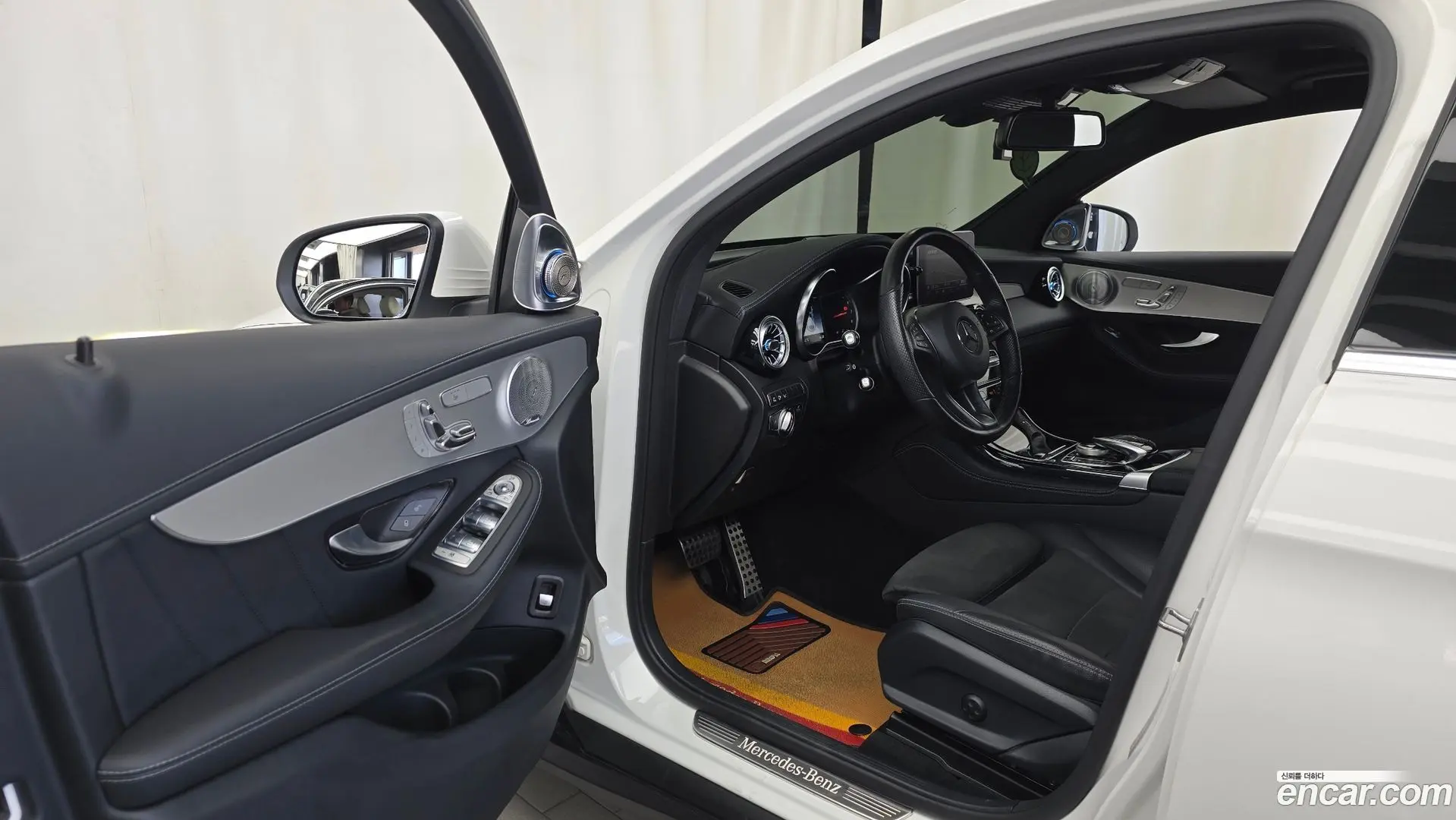 Mercedes-Benz GLC-Class GCL300 4MATIC Coupe