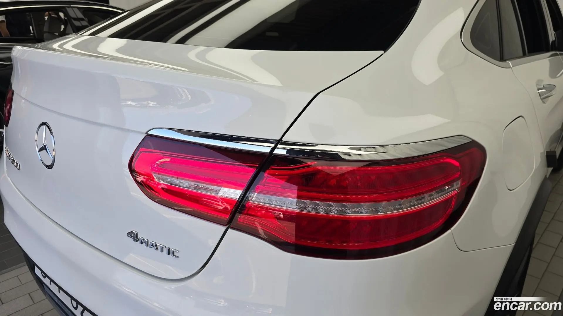 Mercedes-Benz GLC-Class GCL300 4MATIC Coupe