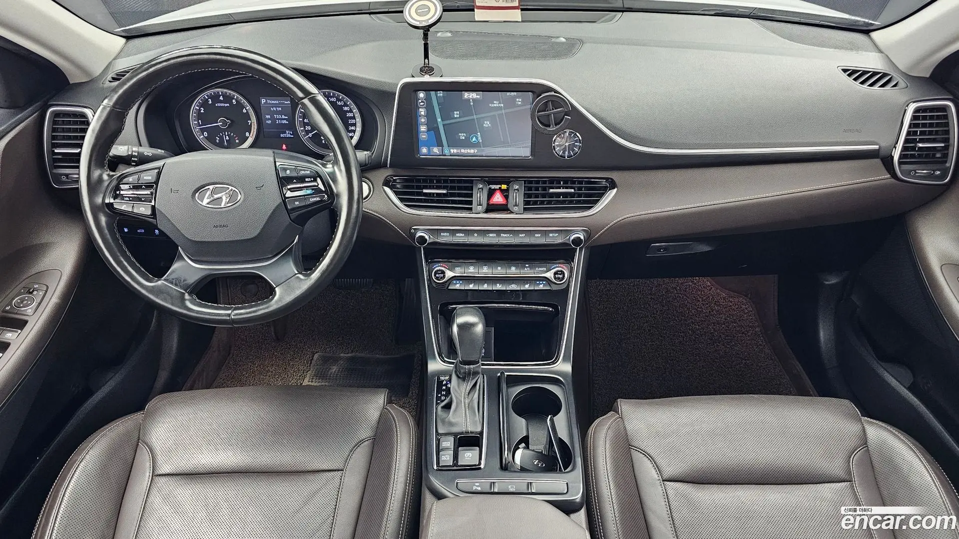 Hyundai Grandeur 3.0 LPi Modern (Rental Car)