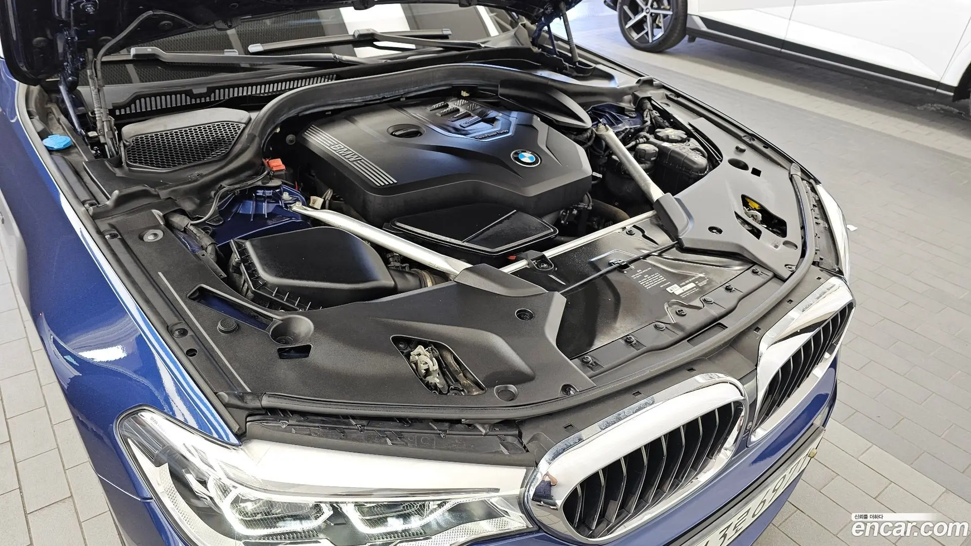 BMW 5-Series 530i xDrive M Sport Package Plus 2017