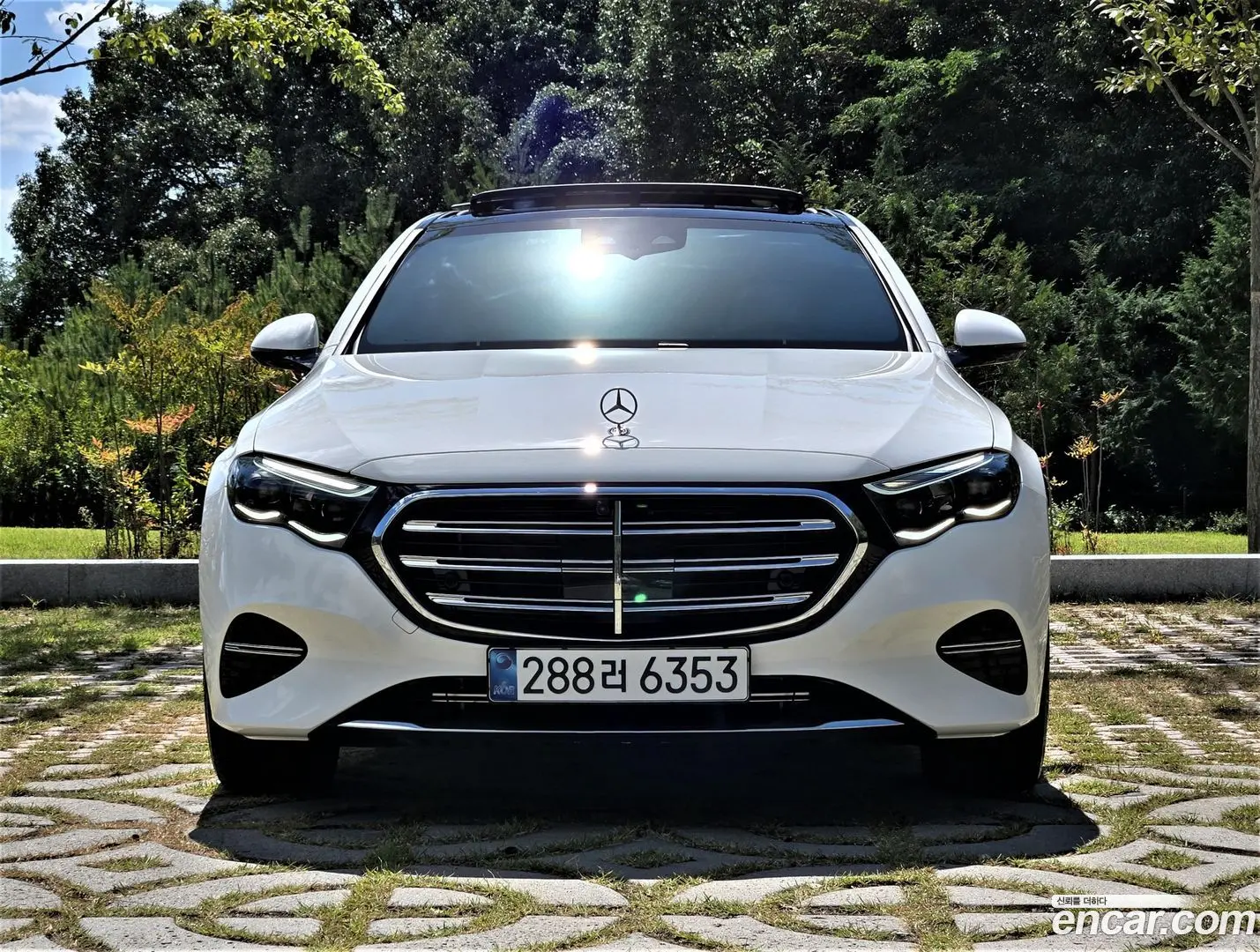 Mercedes-Benz E-Class E450 4MATIC Exclusive