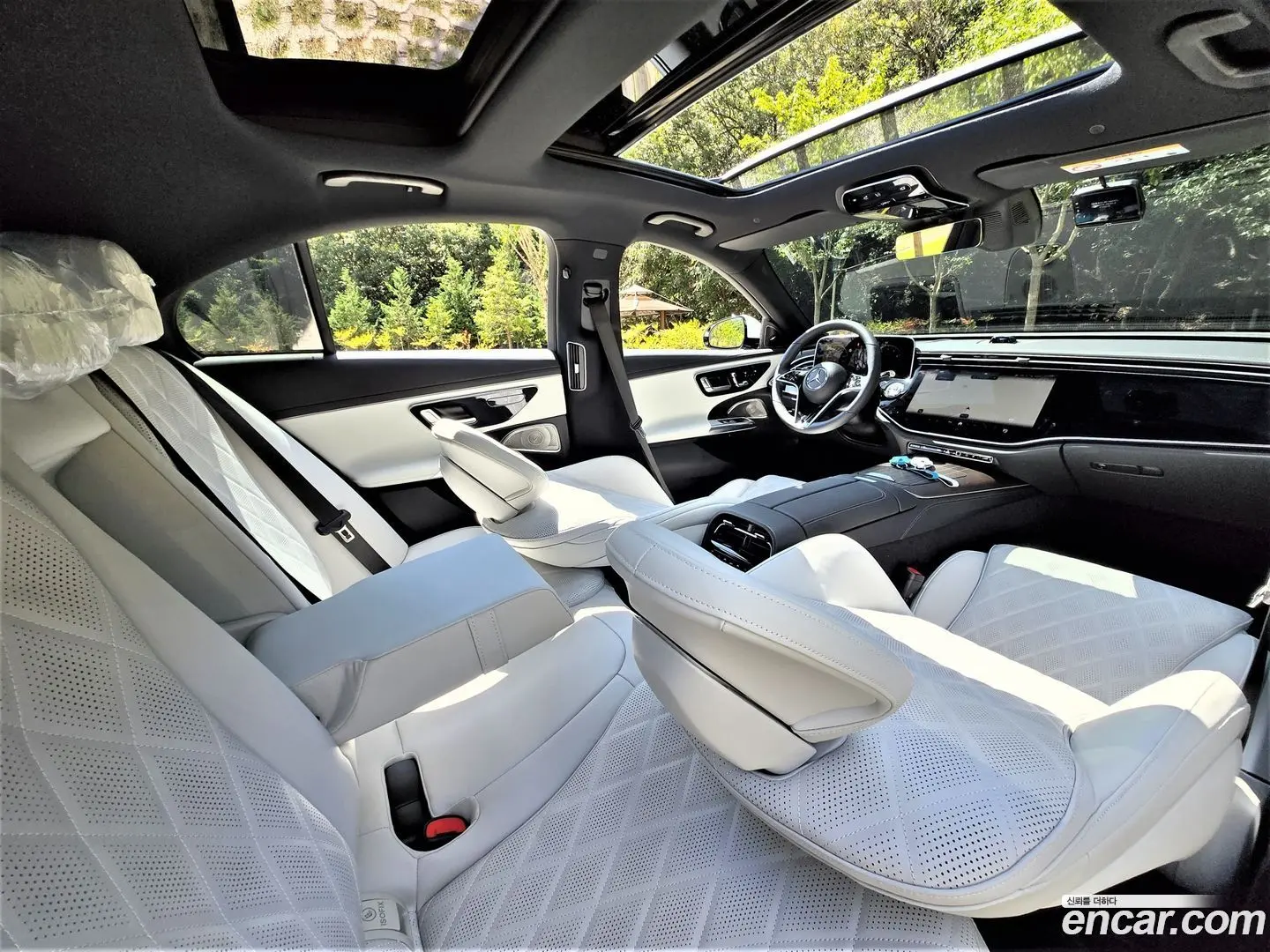 Mercedes-Benz E-Class E450 4MATIC Exclusive