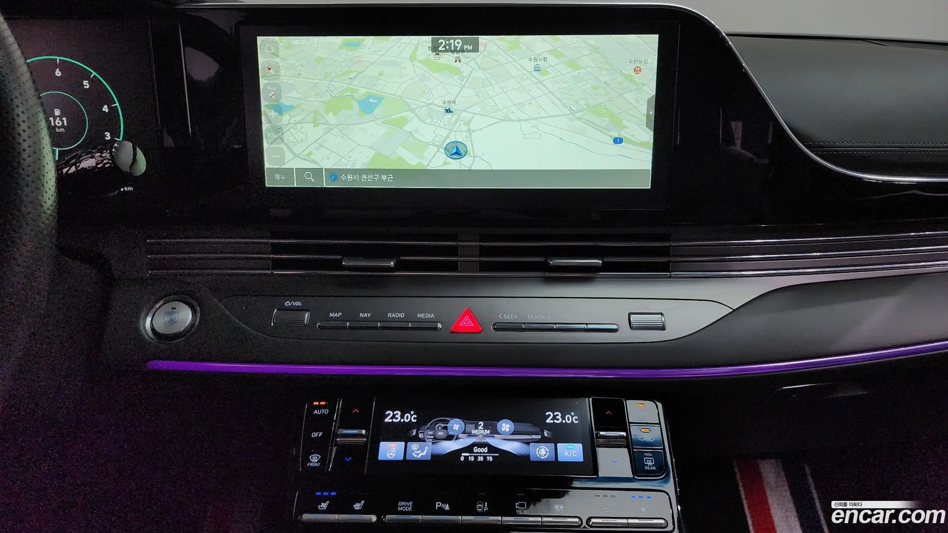 Hyundai Grandeur 3.3