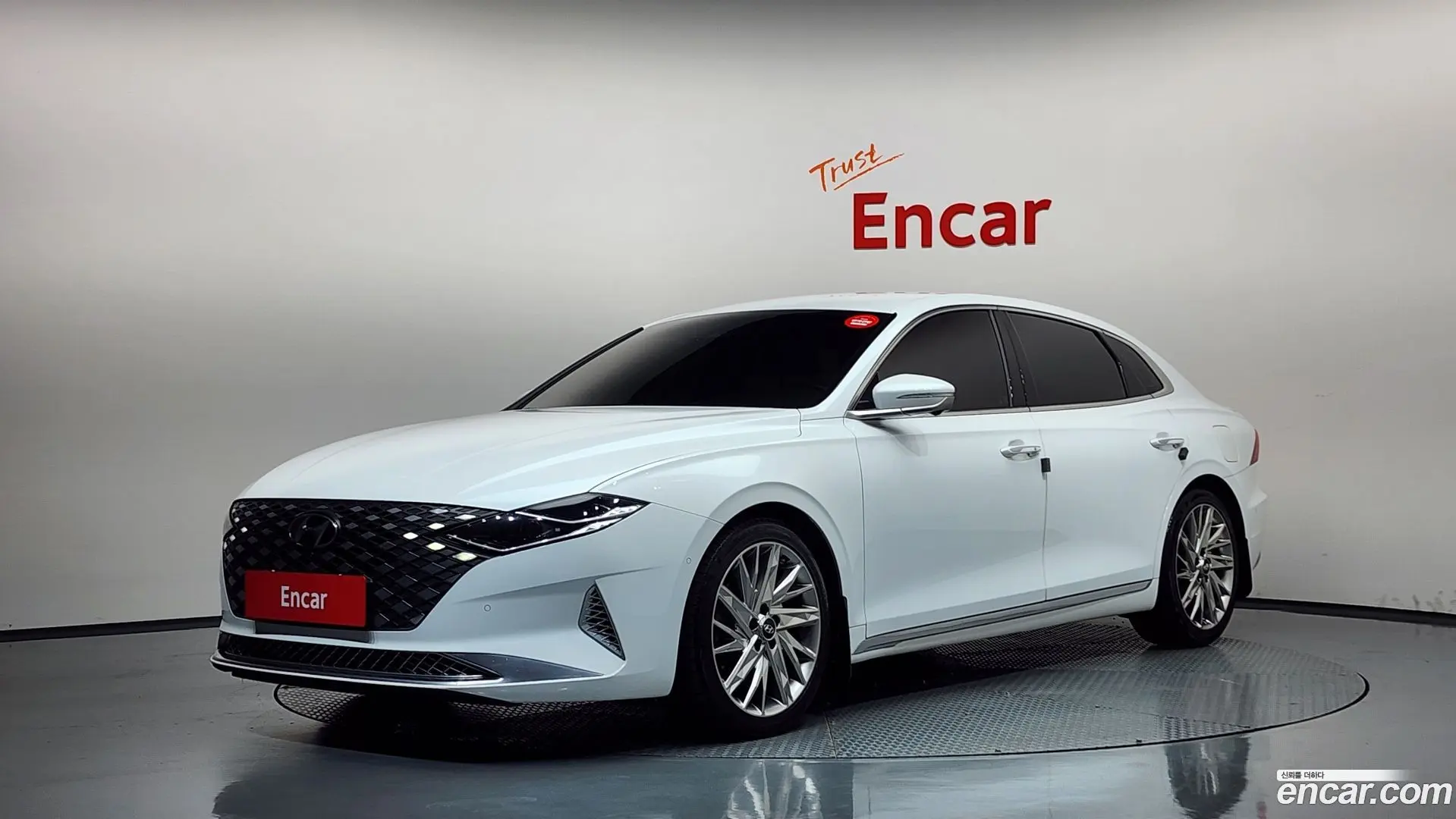 Hyundai Grandeur 3.3