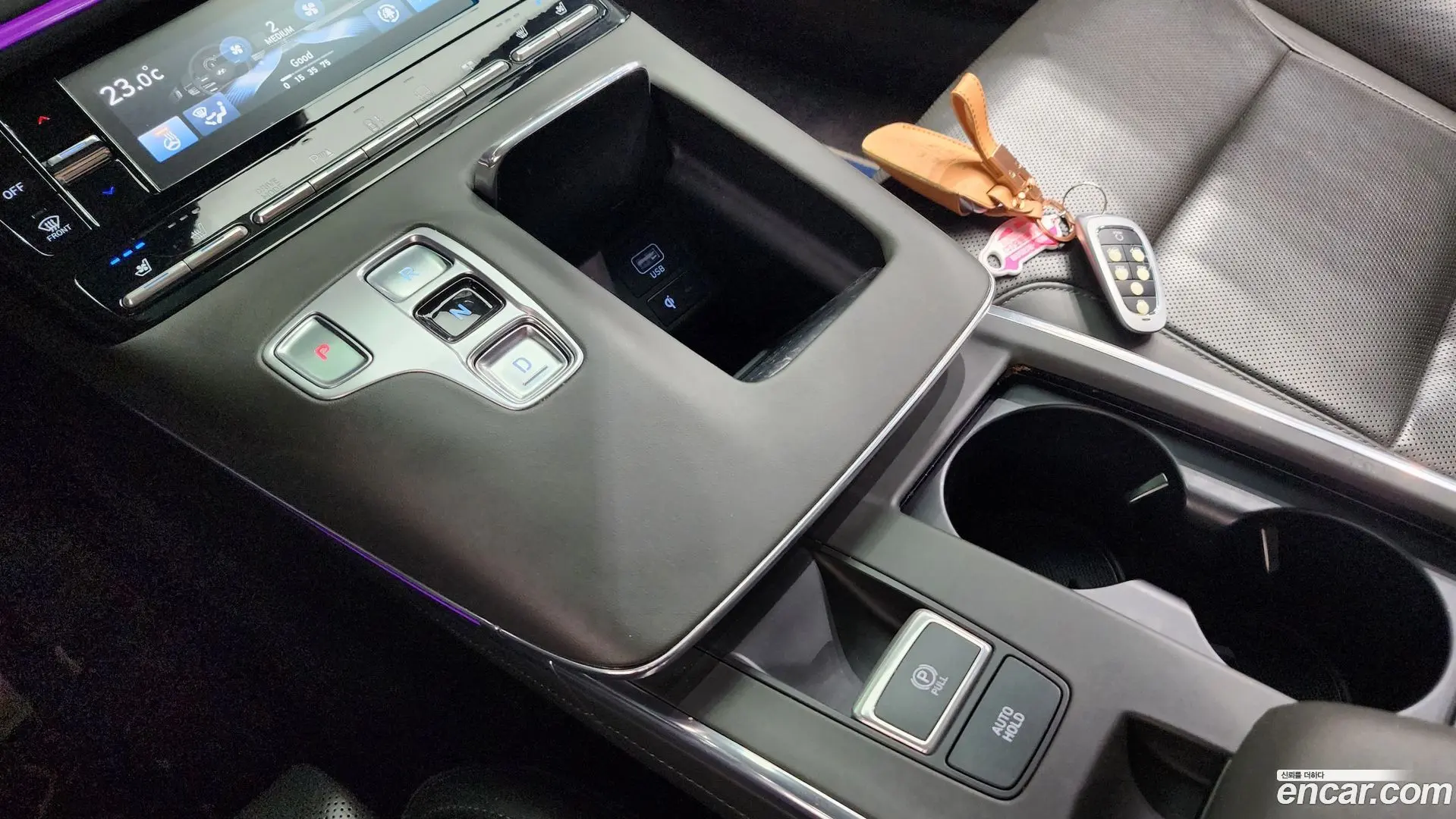 Hyundai Grandeur 3.3