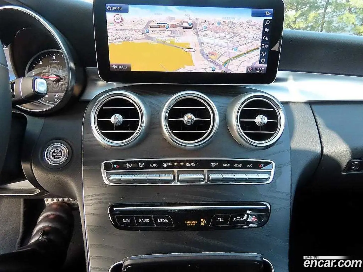 Mercedes-Benz C-Class C220 d 4MATIC AMG Line