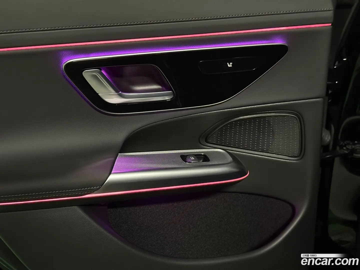 Mercedes-Benz E-Class E200 Avantgarde Limited 2024
