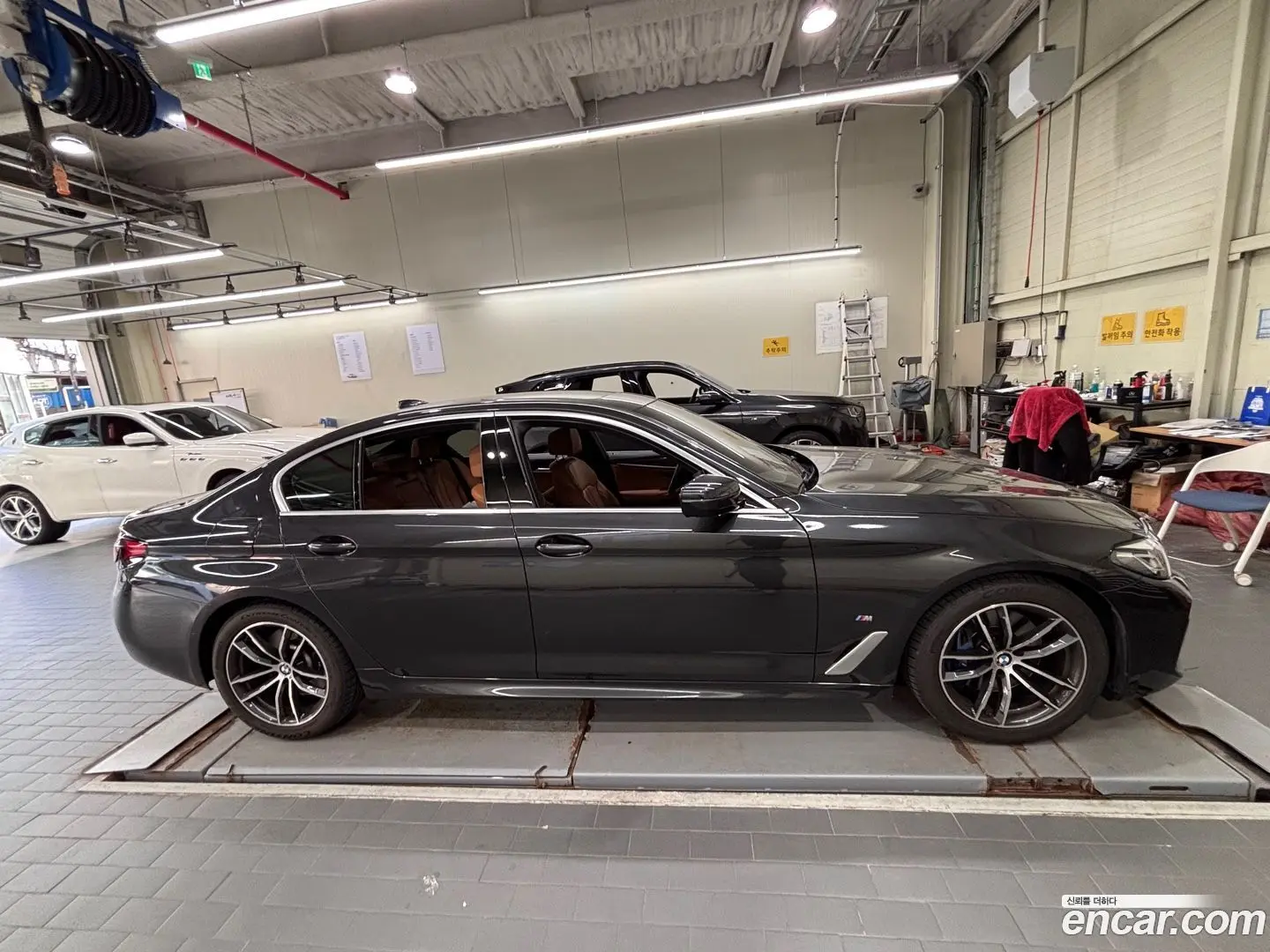 BMW 5-Series 520i M Sport 2020