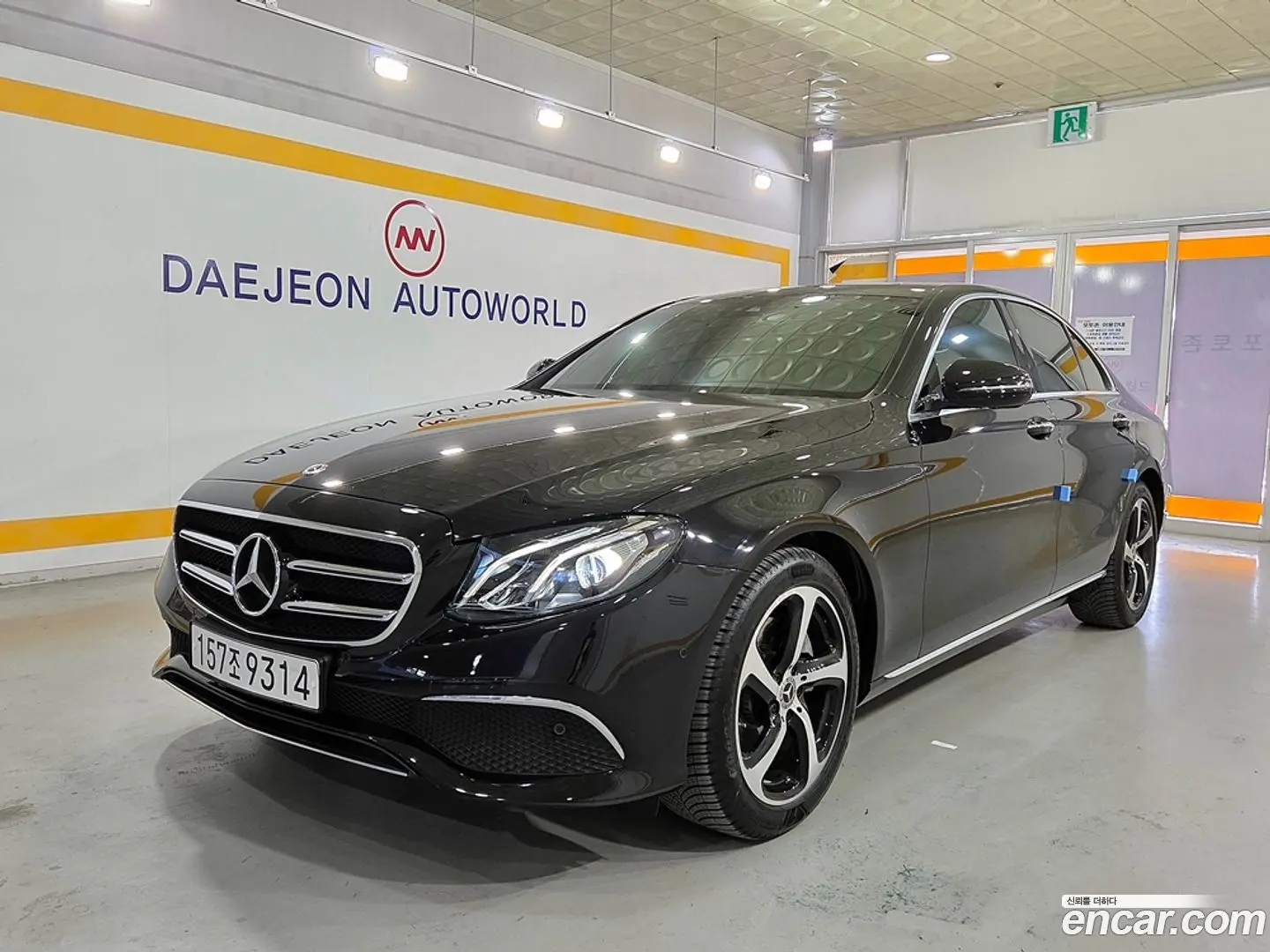 Mercedes-Benz E-Class E250 Avantgarde