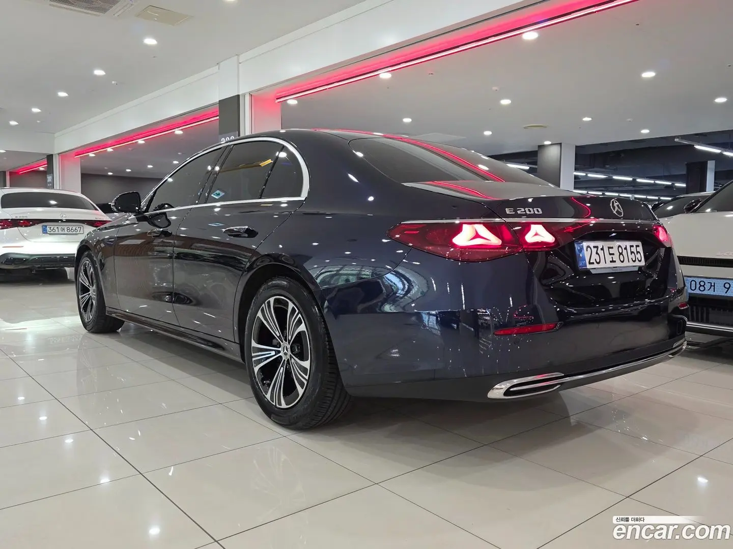Mercedes-Benz E-Class E200 Avantgarde 2024