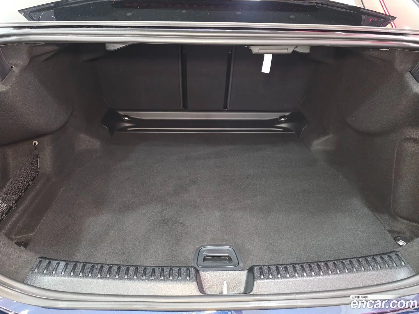 Mercedes-Benz E-Class E200 Avantgarde 2024