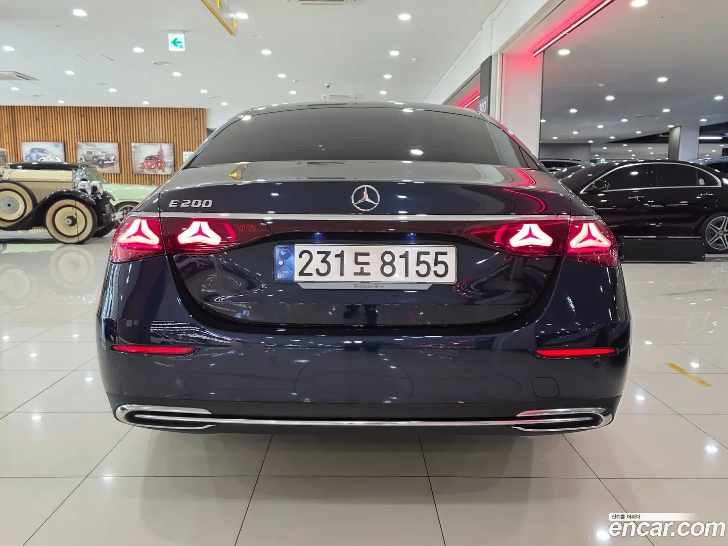 Mercedes-Benz E-Class E200 Avantgarde 2024