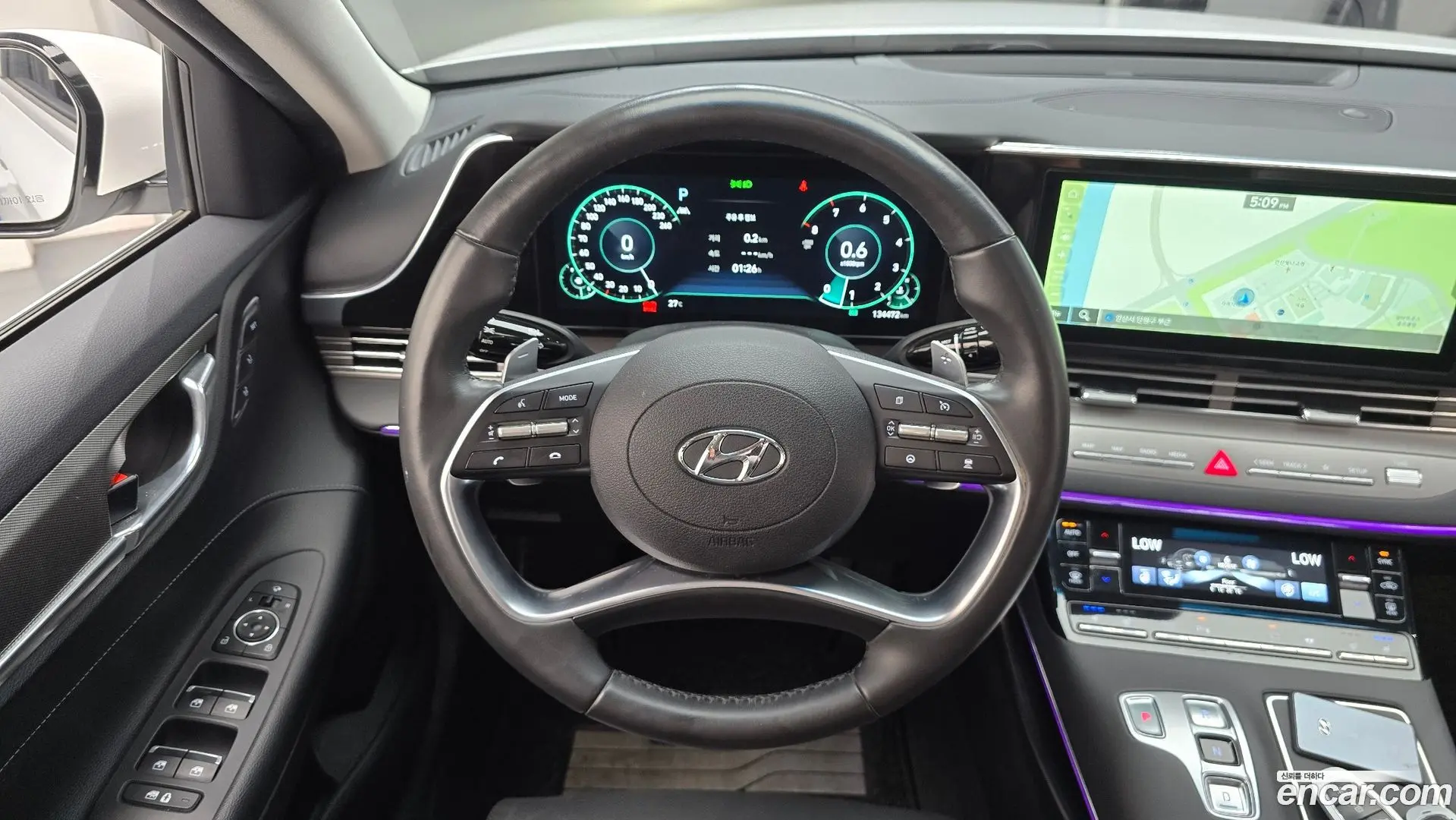 Hyundai Grandeur 3.0 LPi Rent Car