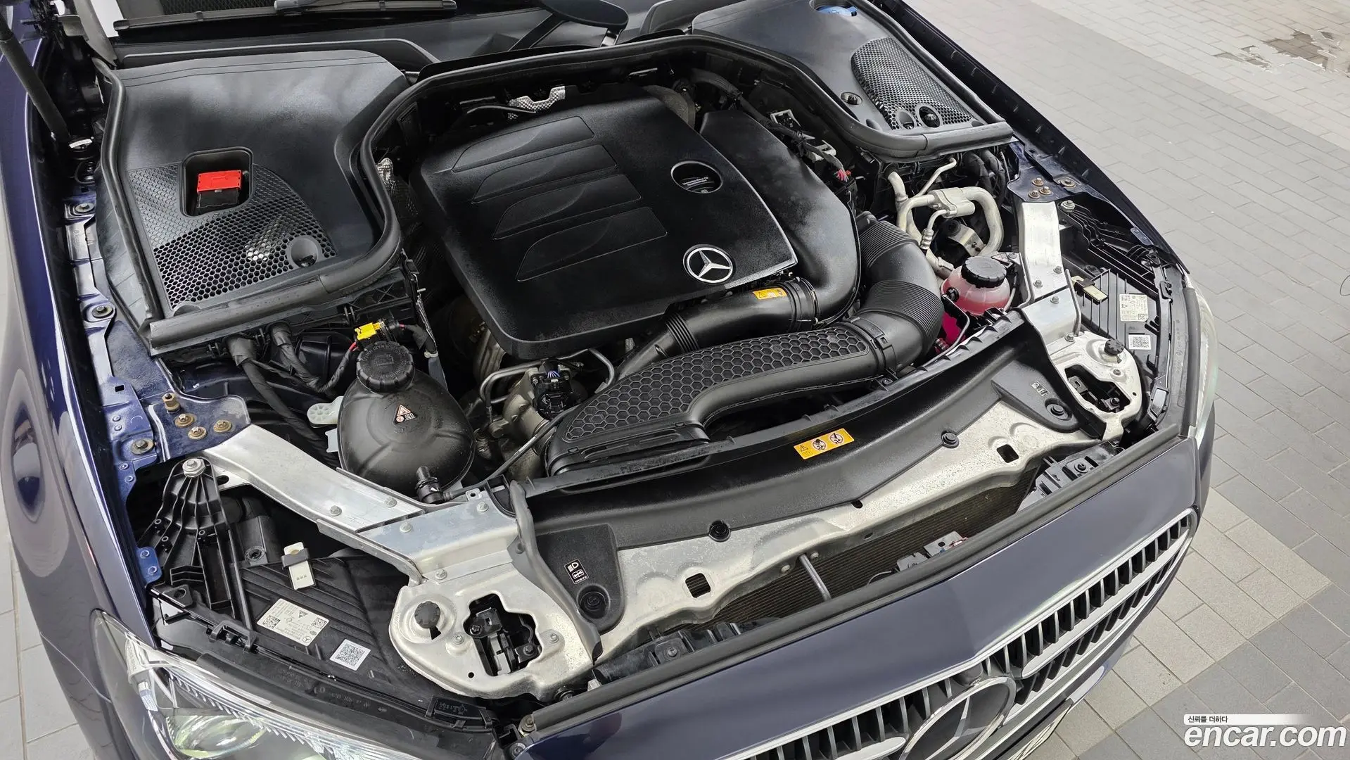 Mercedes-Benz E-Class E350 4MATIC Avantgarde