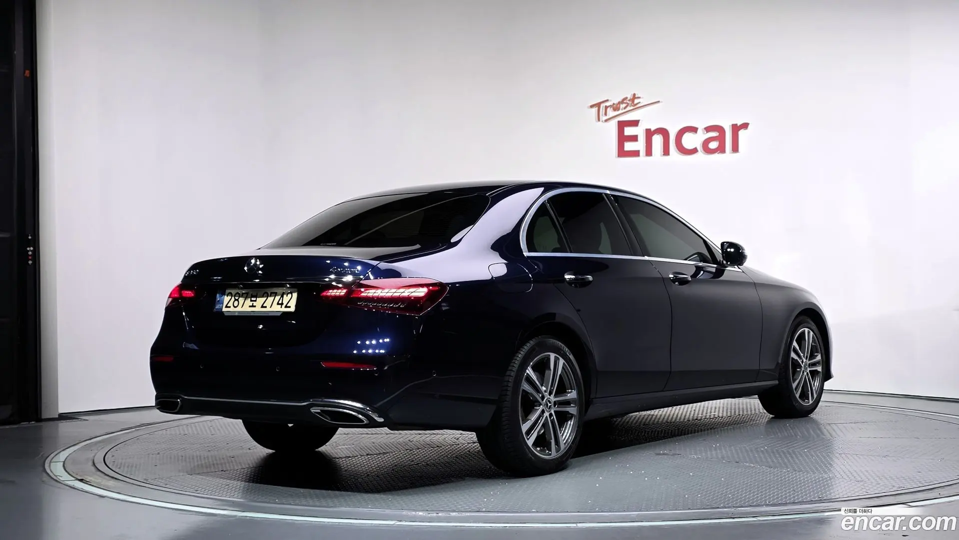 Mercedes-Benz E-Class E350 4MATIC Avantgarde