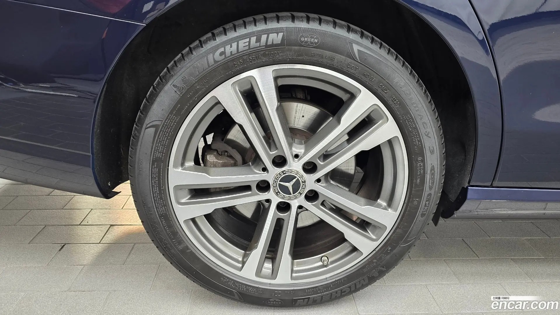 Mercedes-Benz E-Class E350 4MATIC Avantgarde