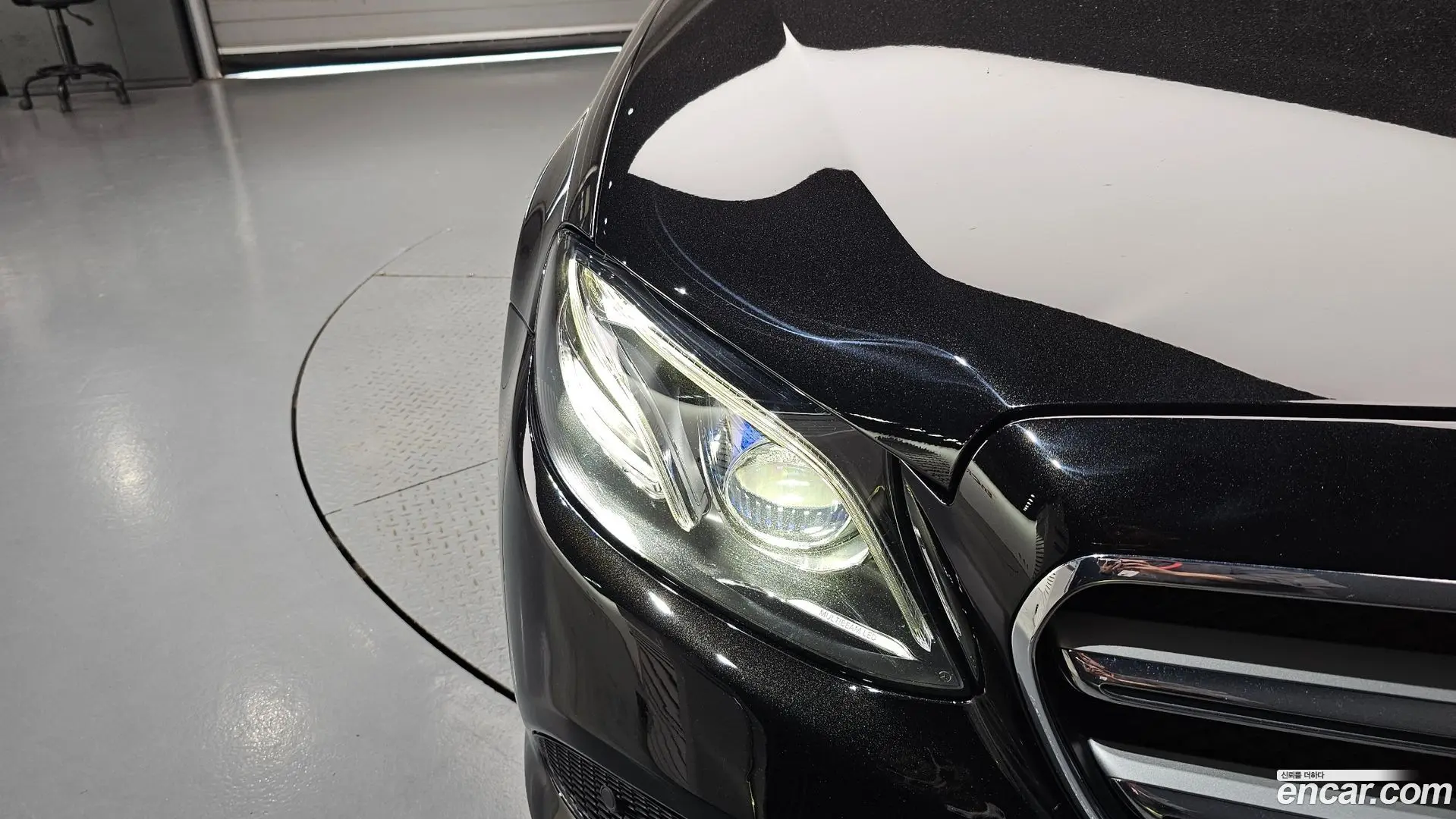 Mercedes-Benz E-Class E220d Avantgarde