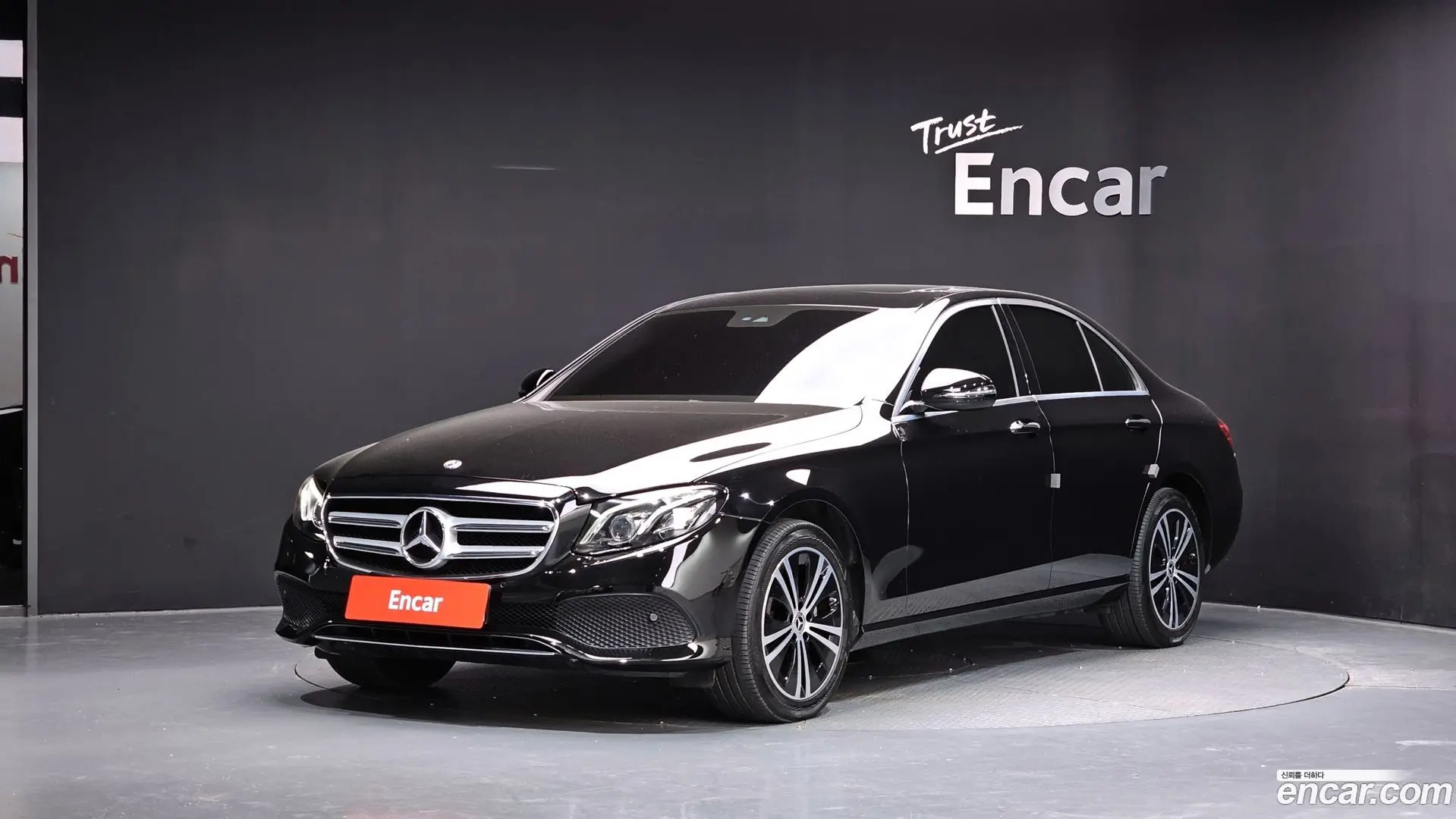 Mercedes-Benz E-Class E220d Avantgarde