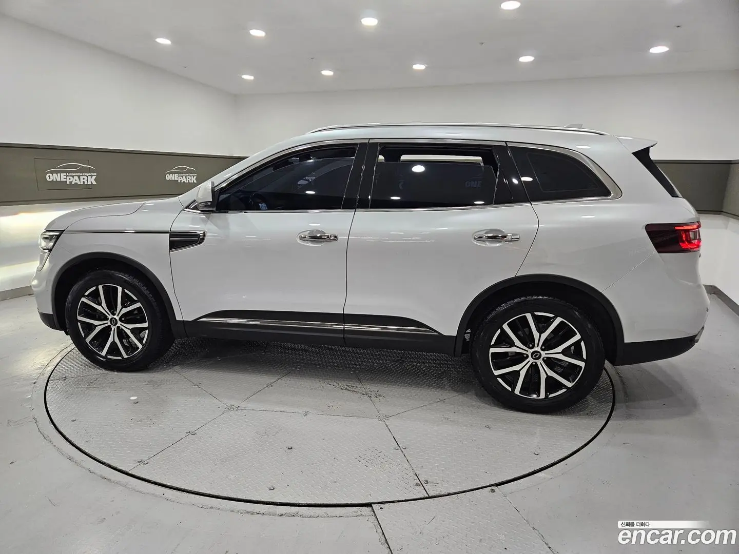 Renault Korea QM6 2.0 LPe RE Signature 2WD