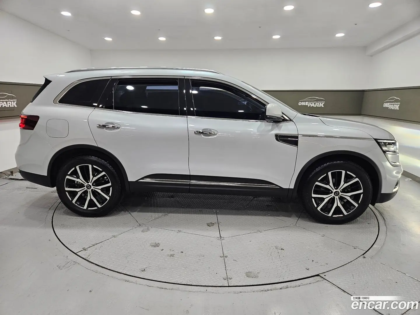 Renault Korea QM6 2.0 LPe RE Signature 2WD