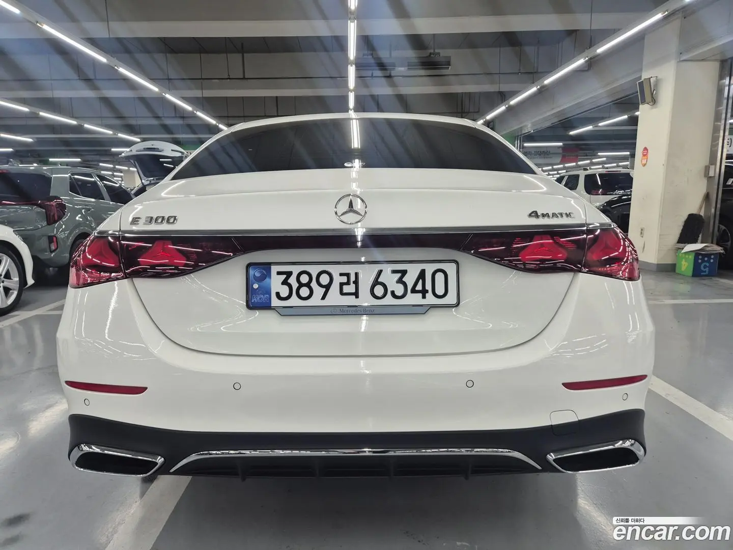 Mercedes-Benz E-Class E300 4MATIC AMG Line 2023