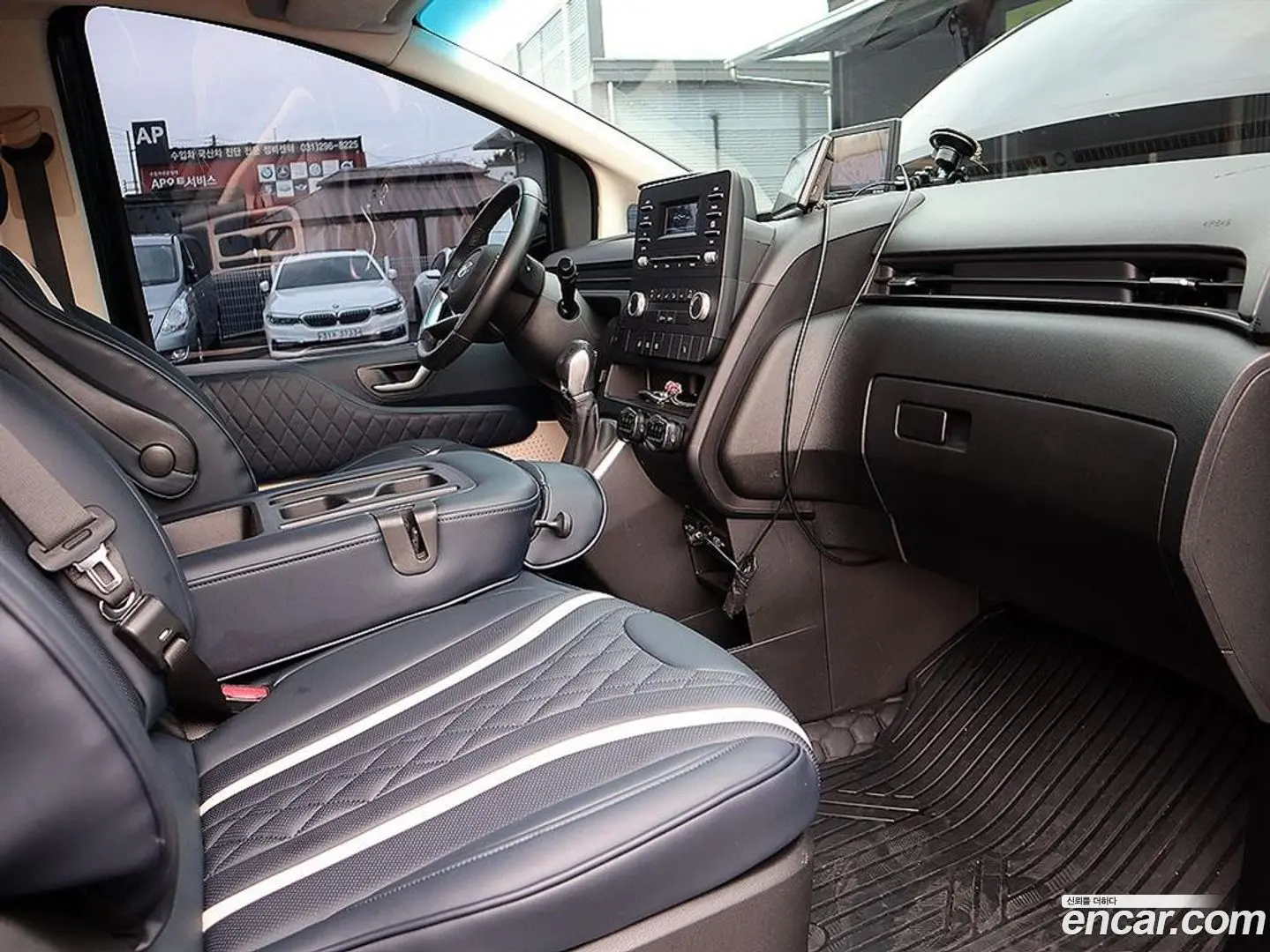 Hyundai Staria Cargo 3-Seater 2022