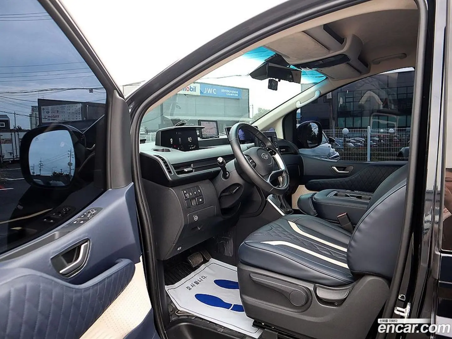 Hyundai Staria Cargo 3-Seater 2022