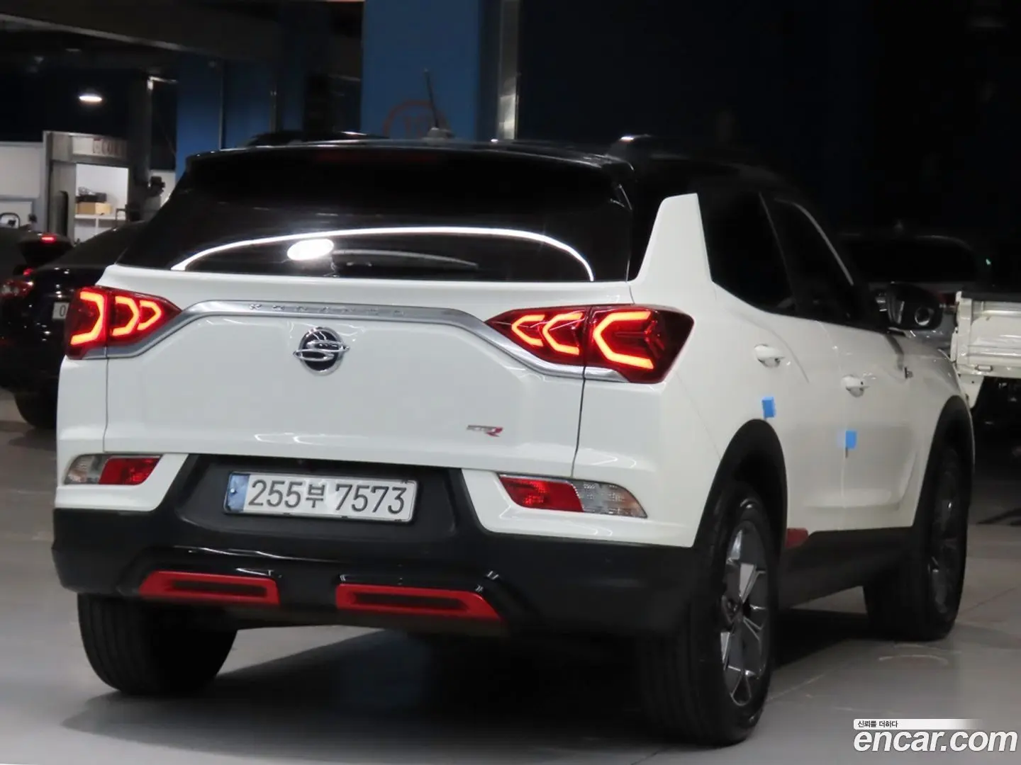 KG Mobility KORANDO Gasoline 1.5 4WD R-Plus
