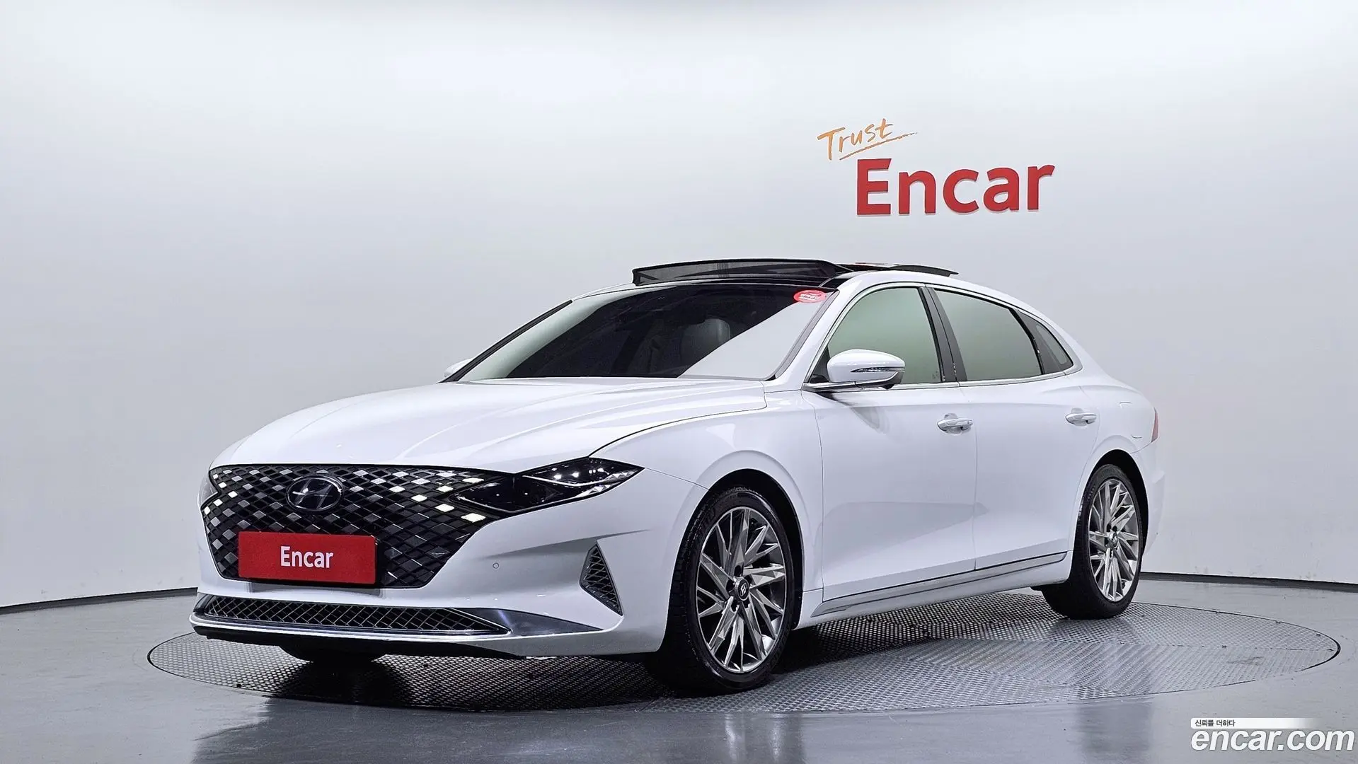 Hyundai Grandeur 3.3