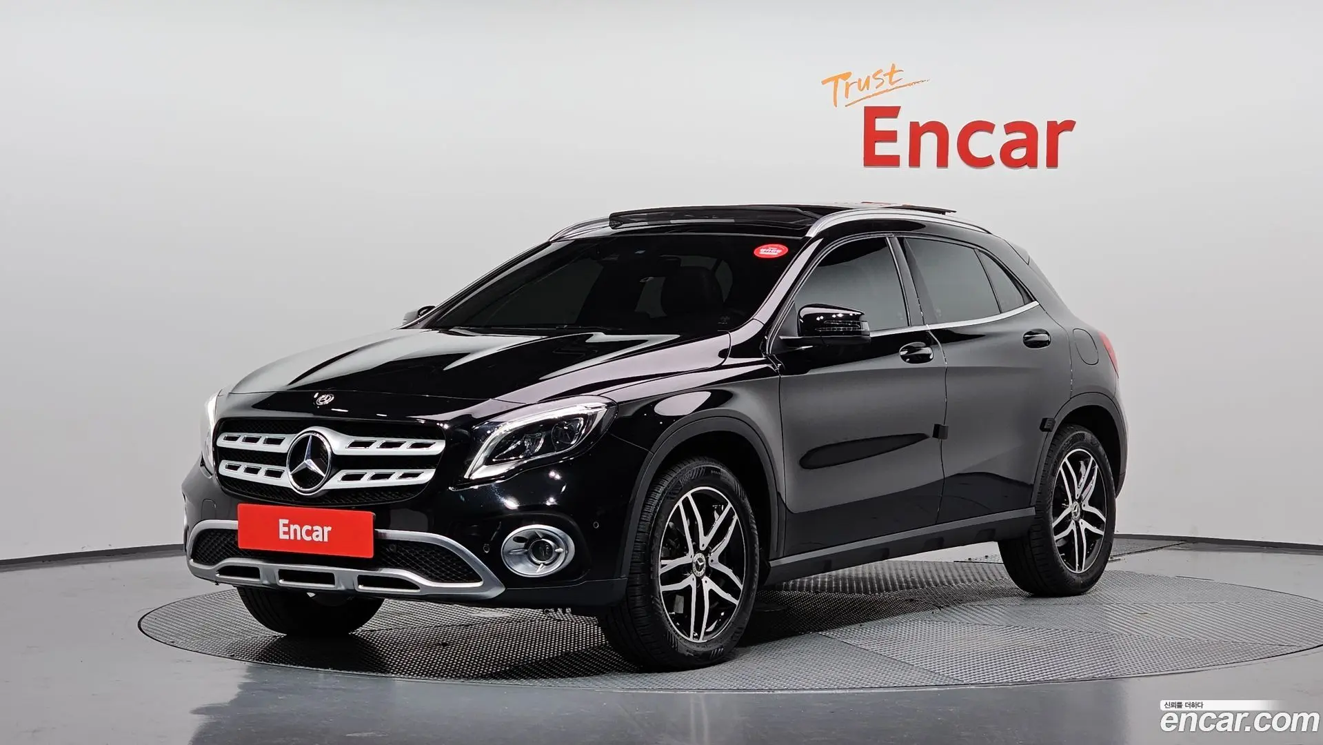 Mercedes-Benz GLA-Class GLA220 Premium 2017