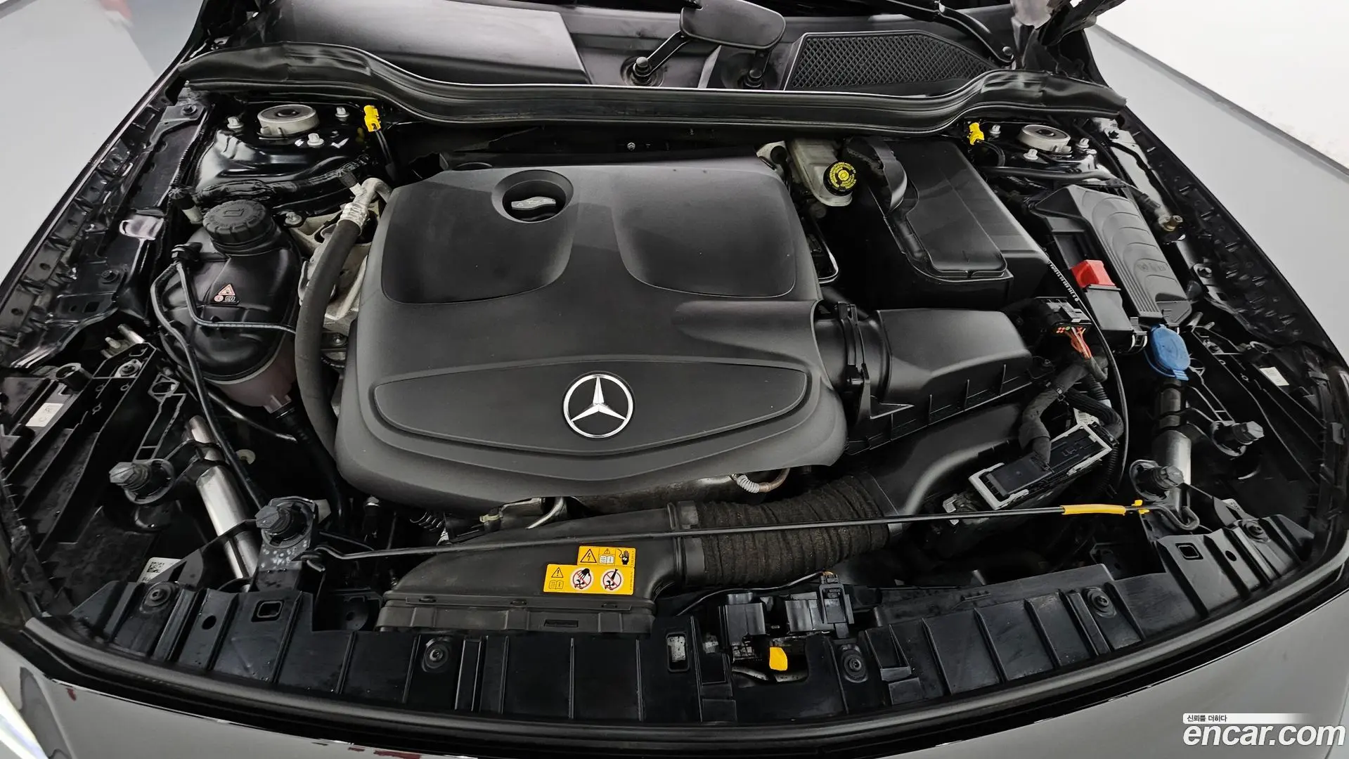 Mercedes-Benz GLA-Class GLA220 Premium 2017