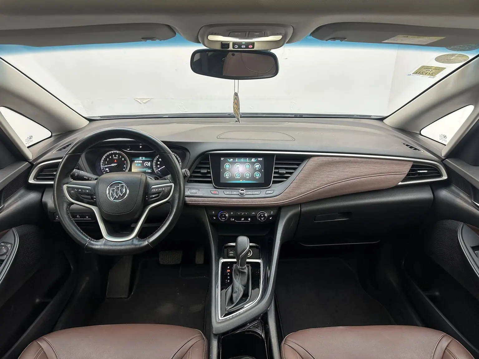 Buick GL6 2019 18T 6 seat Connected Premium China V