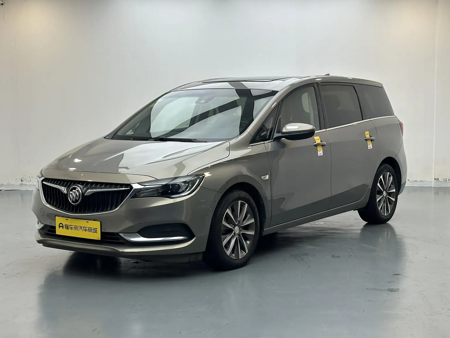 Buick GL6 2019 18T 6 seat Connected Premium China V