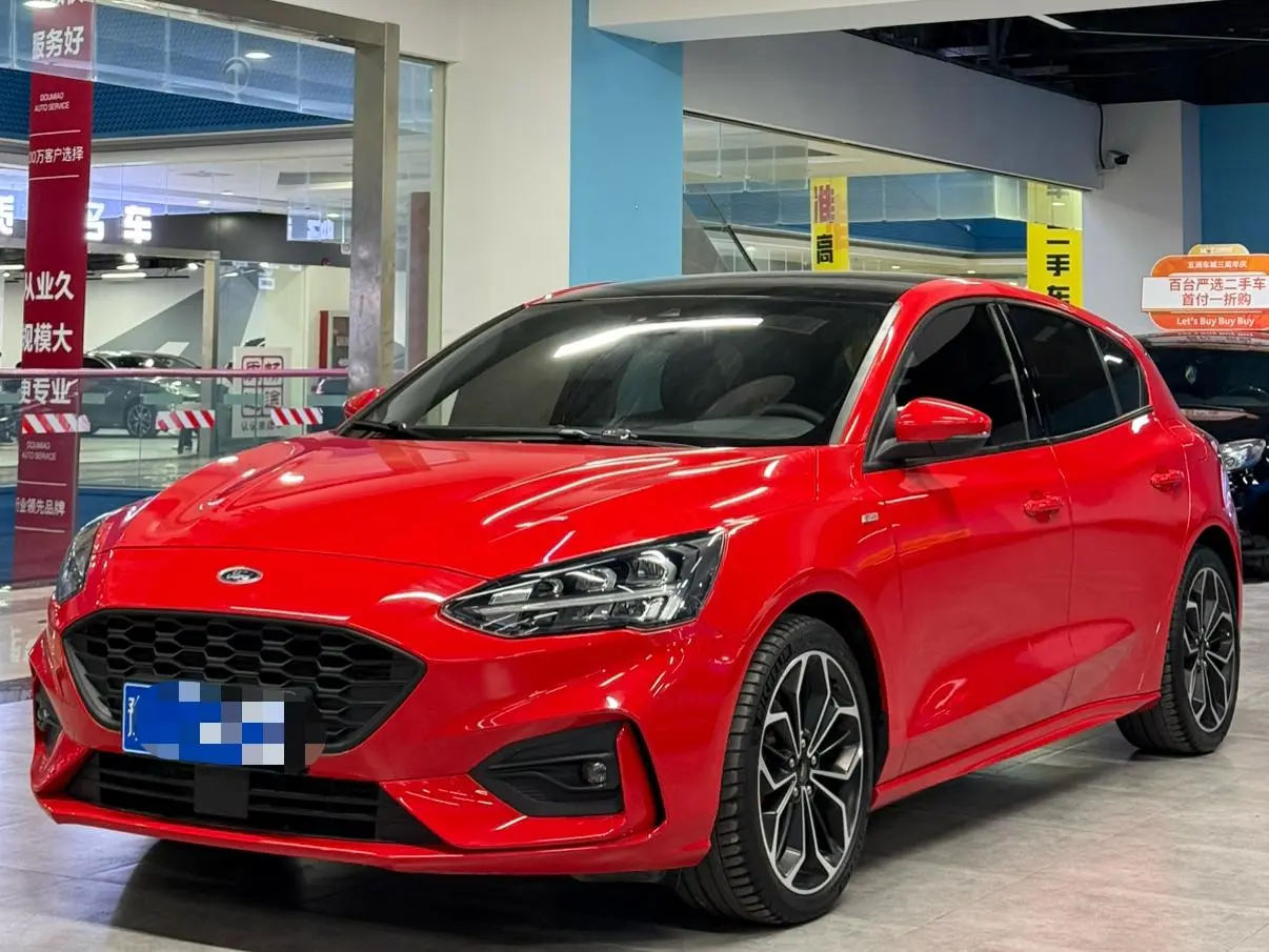Ford Focus 2021 Hatchback EcoBoost 180 Auto ST Line