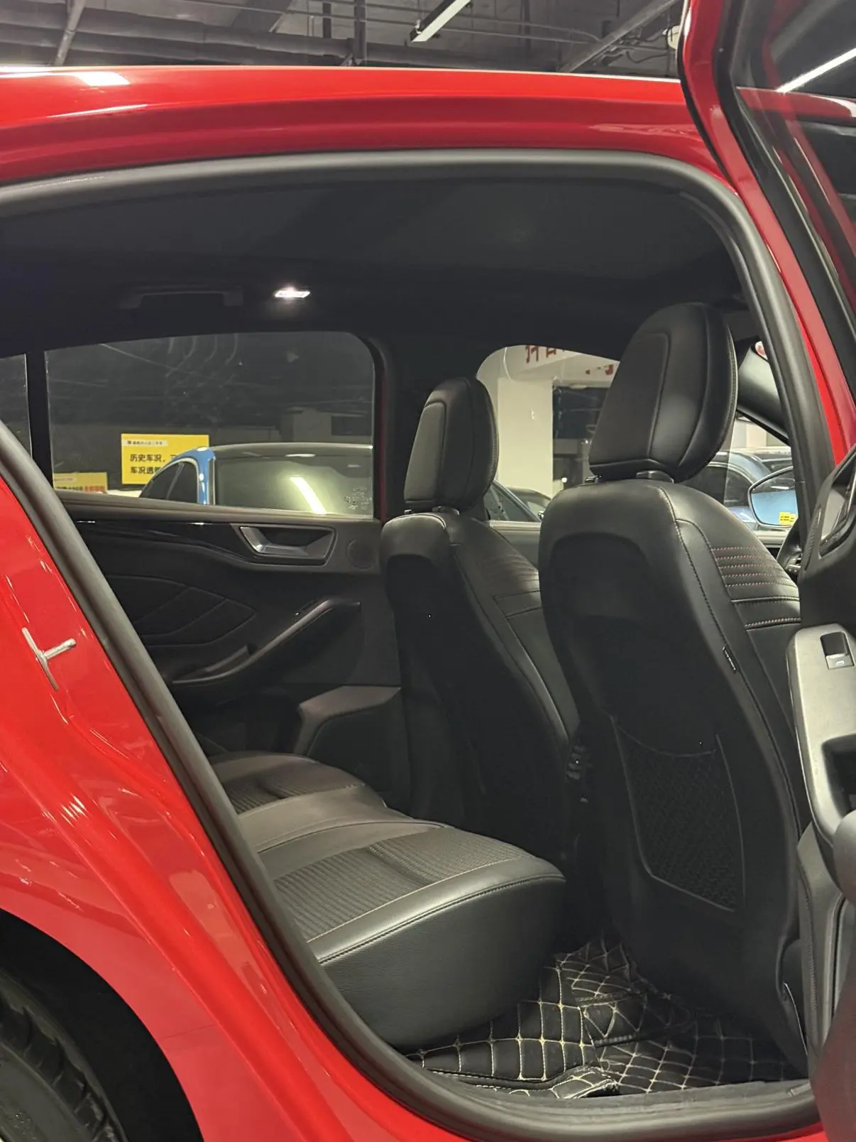 Ford Focus 2021 Hatchback EcoBoost 180 Auto ST Line