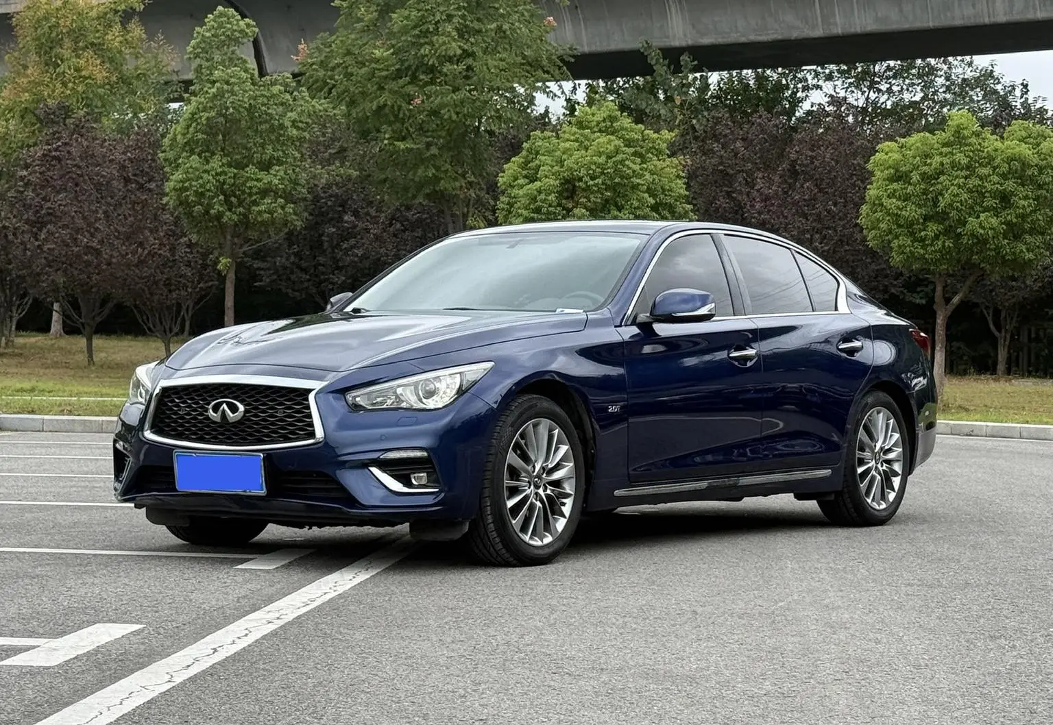 Infiniti Q50L 2018 2.0T China VI
