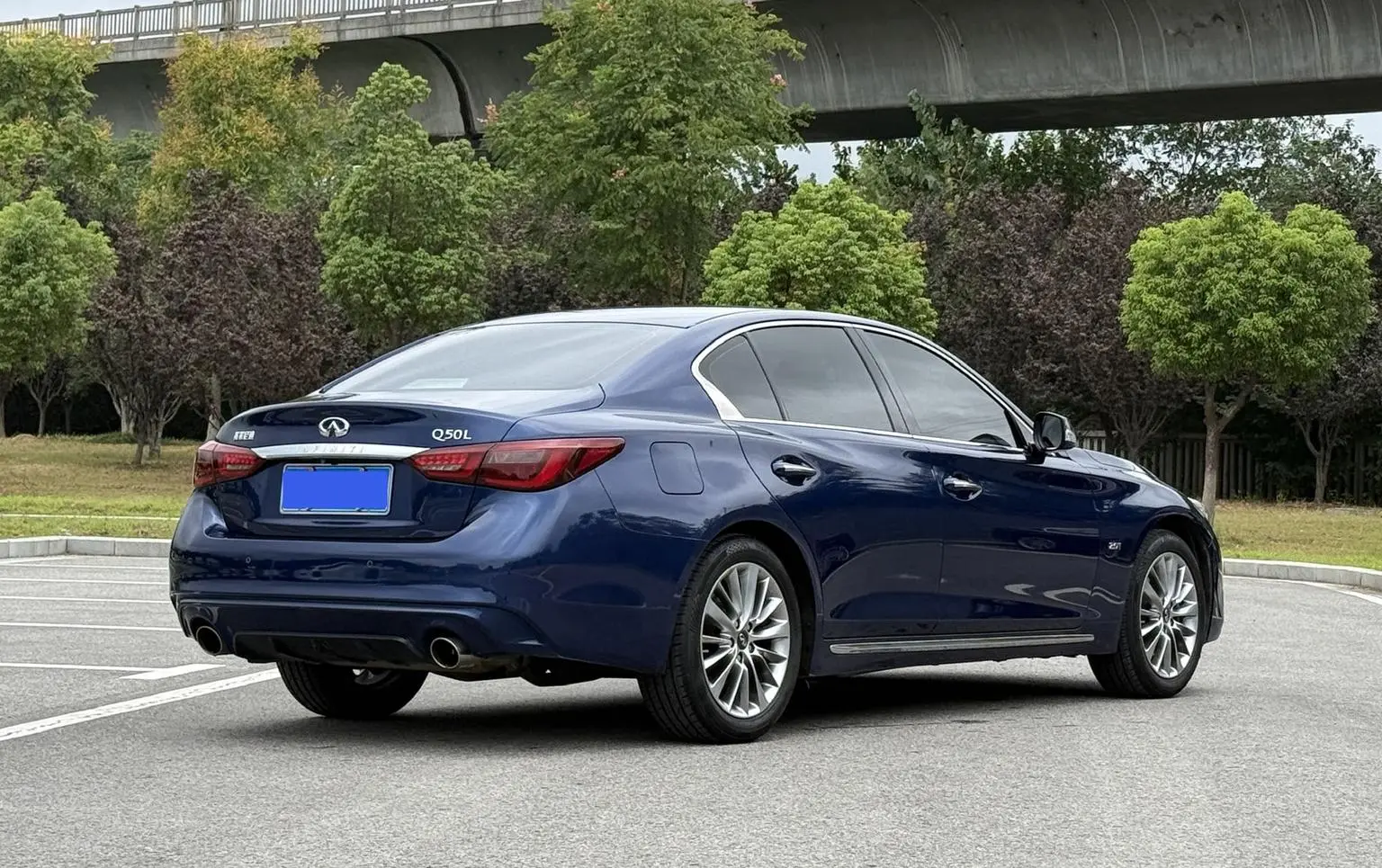 Infiniti Q50L 2018 2.0T China VI