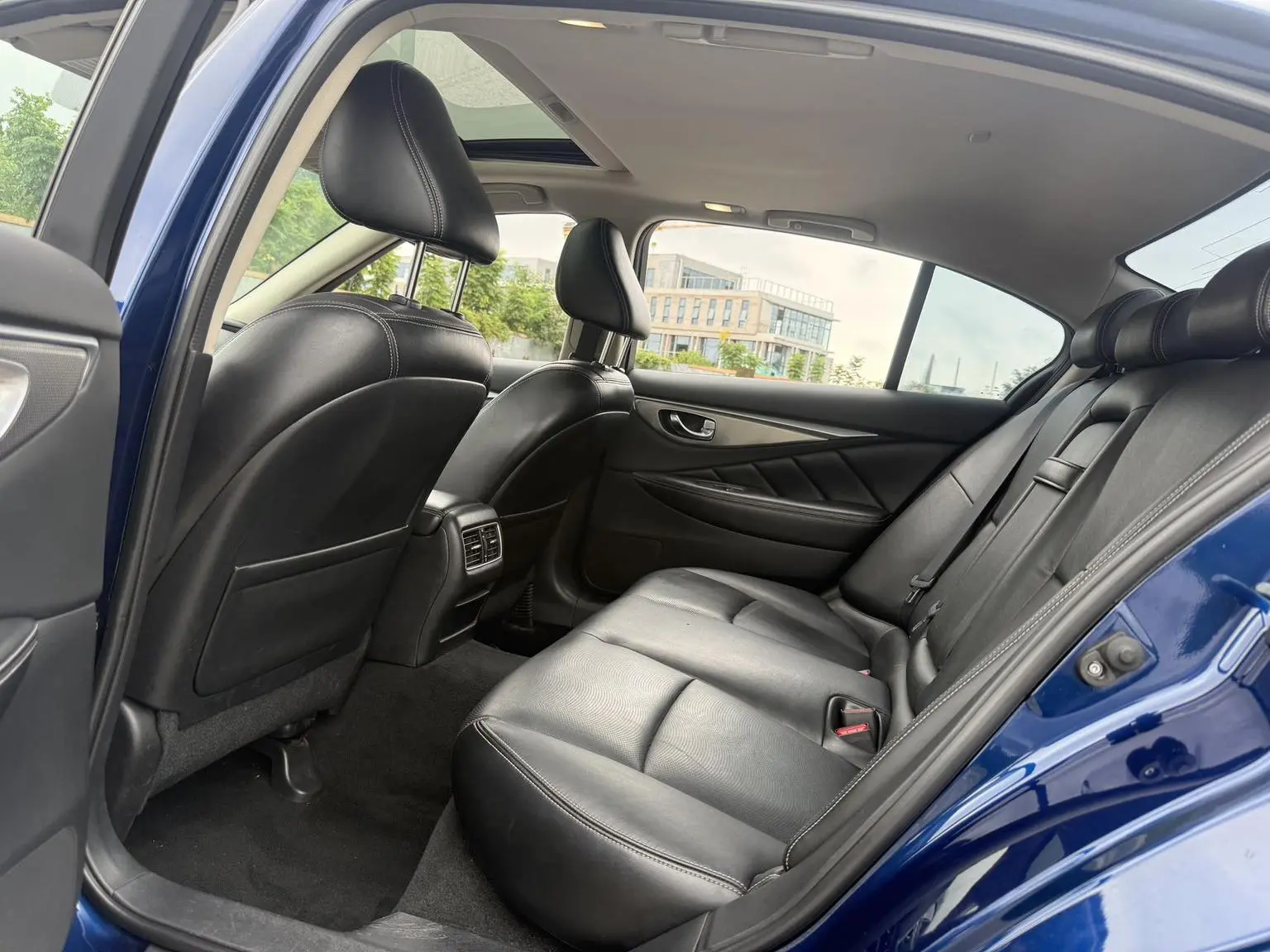 Infiniti Q50L 2018 2.0T China VI