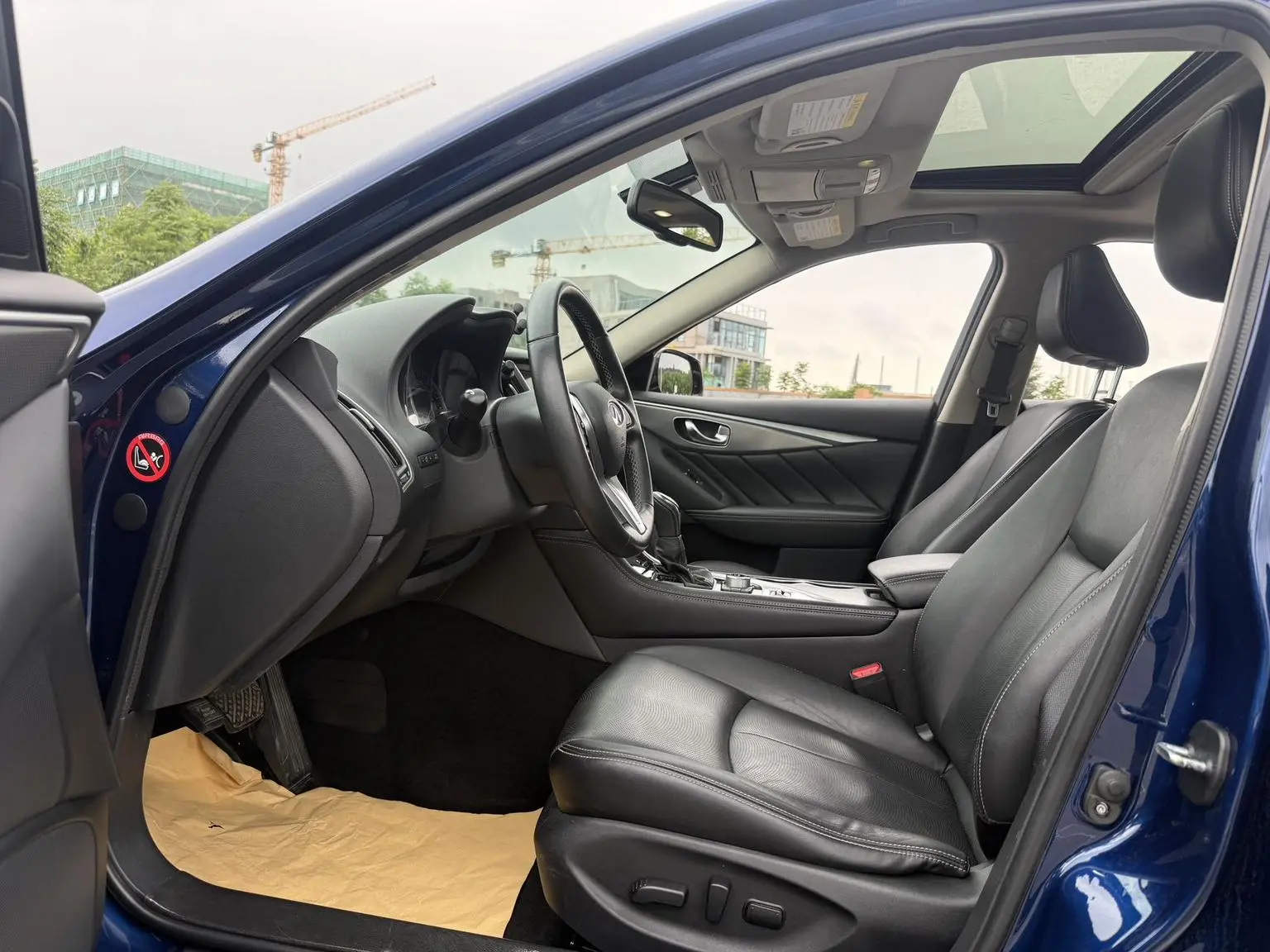 Infiniti Q50L 2018 2.0T China VI