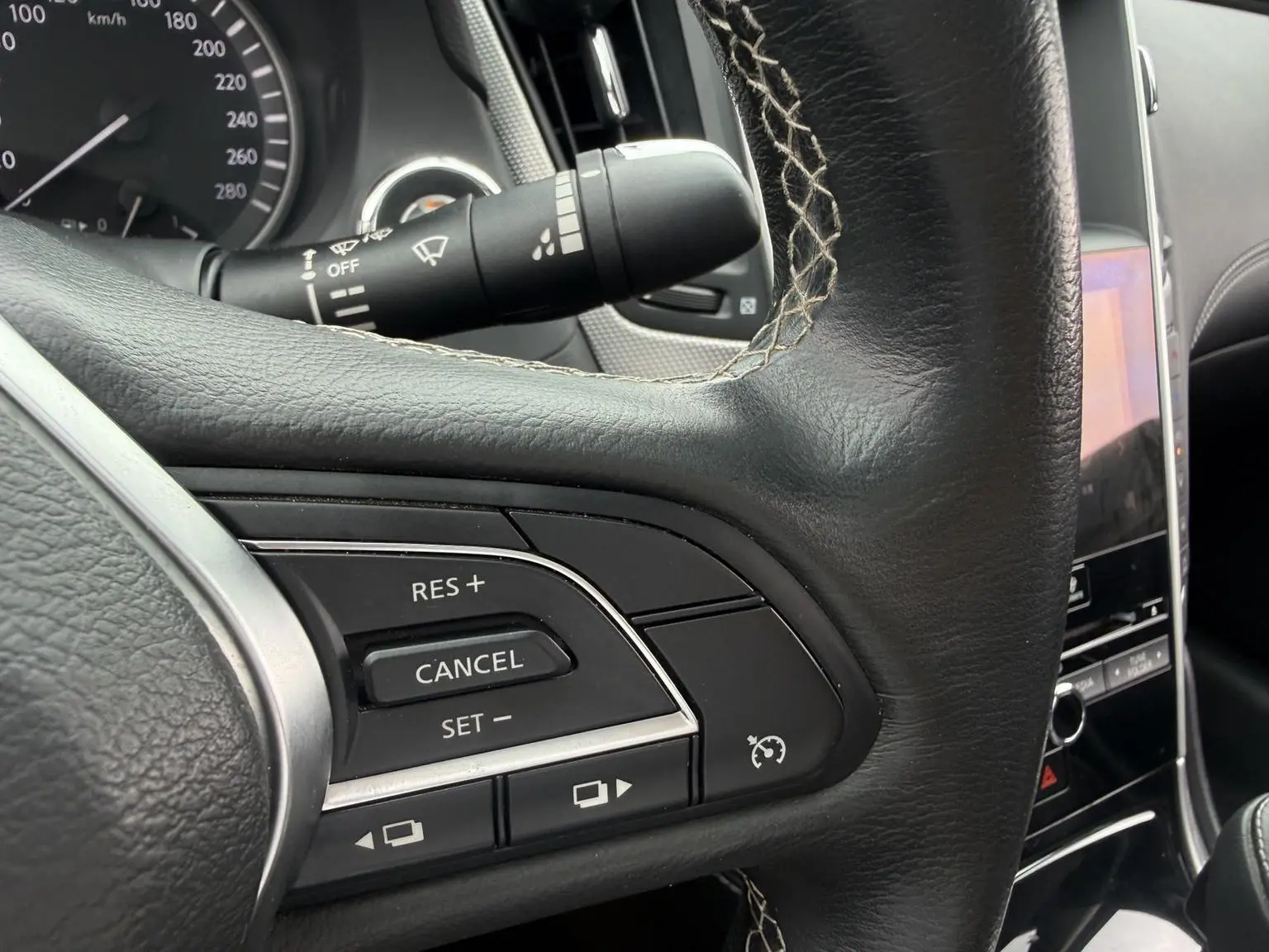 Infiniti Q50L 2018 2.0T China VI