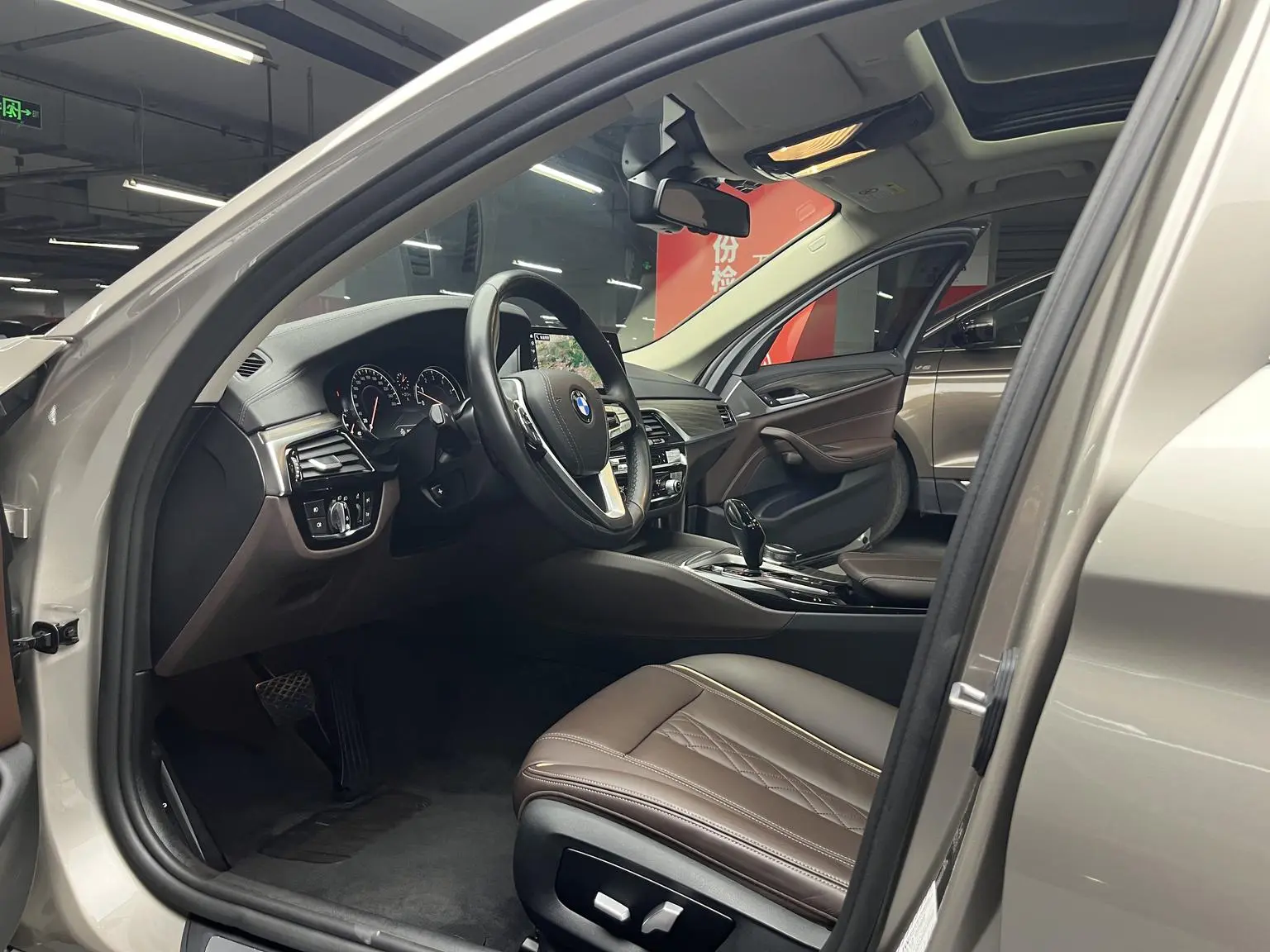 BMW 5 Series 2018 Facelift 530Li Leading Luxury Package