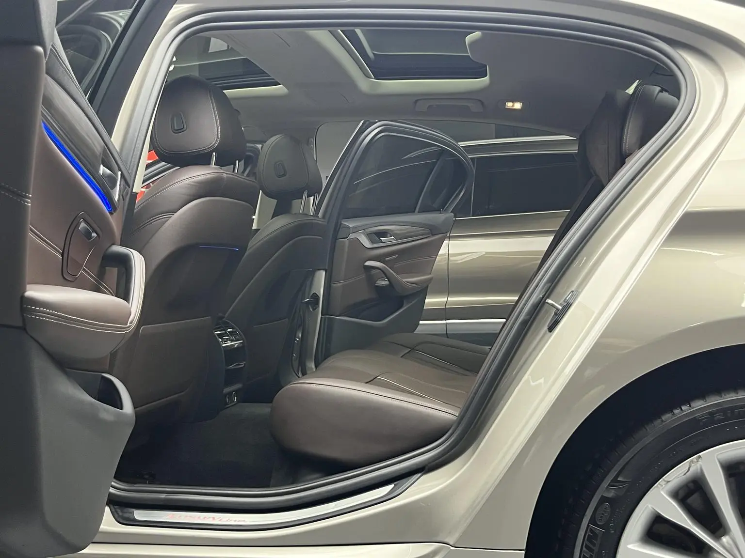 BMW 5 Series 2018 Facelift 530Li Leading Luxury Package