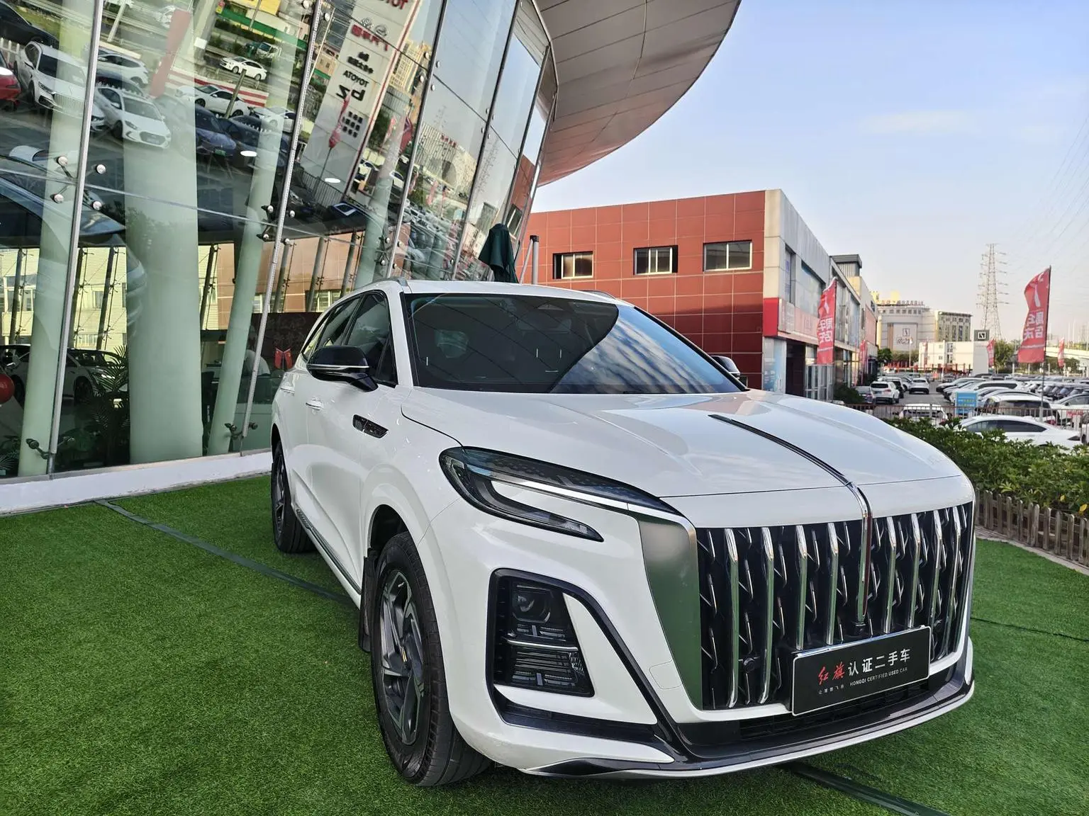 Hongqi HS3 2024 1.5T