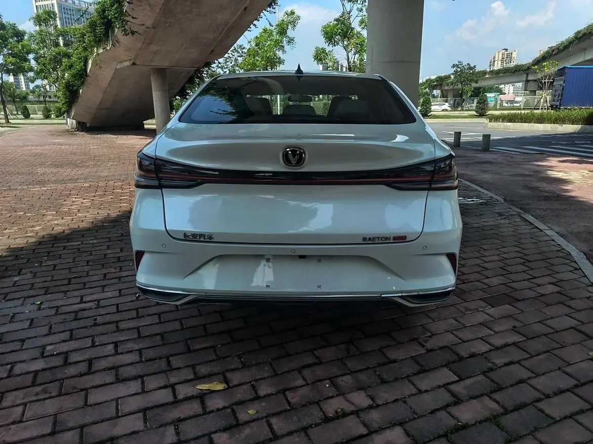 Changan Raeton PLUS 2023 1.5T DCT Premium