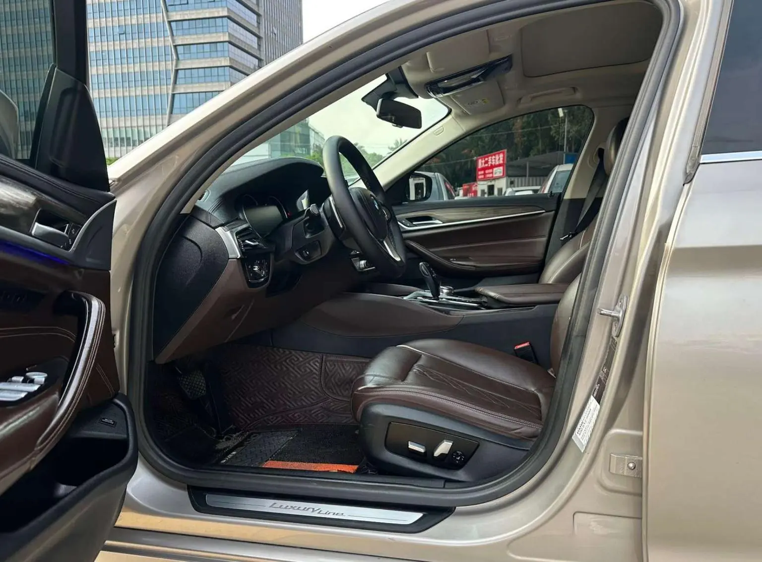 BMW 5 Series 2018 Facelift 530Li Leading Luxury Package