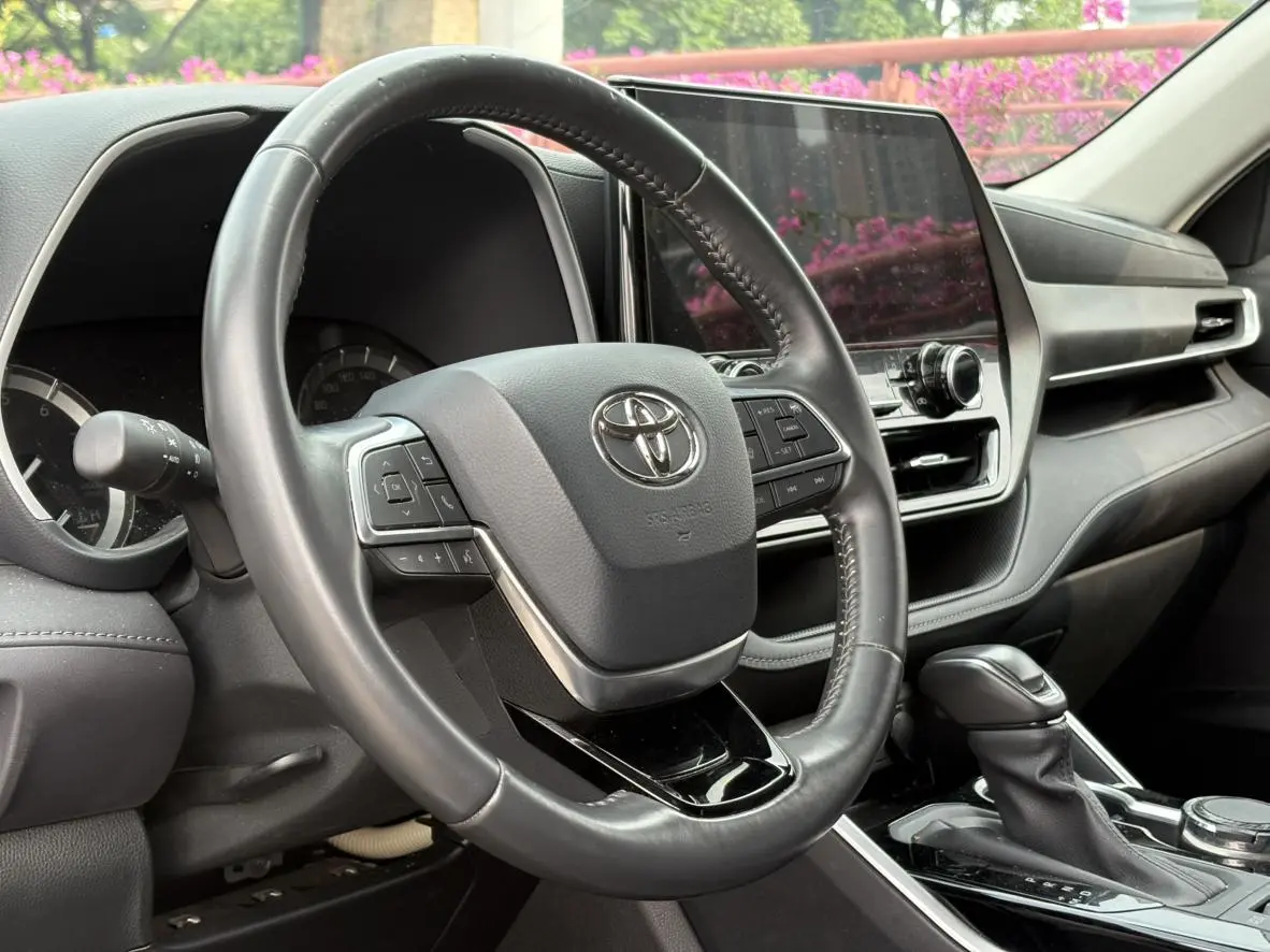 Toyota Highlander 2022 380T 4WD Premium 7 seat
