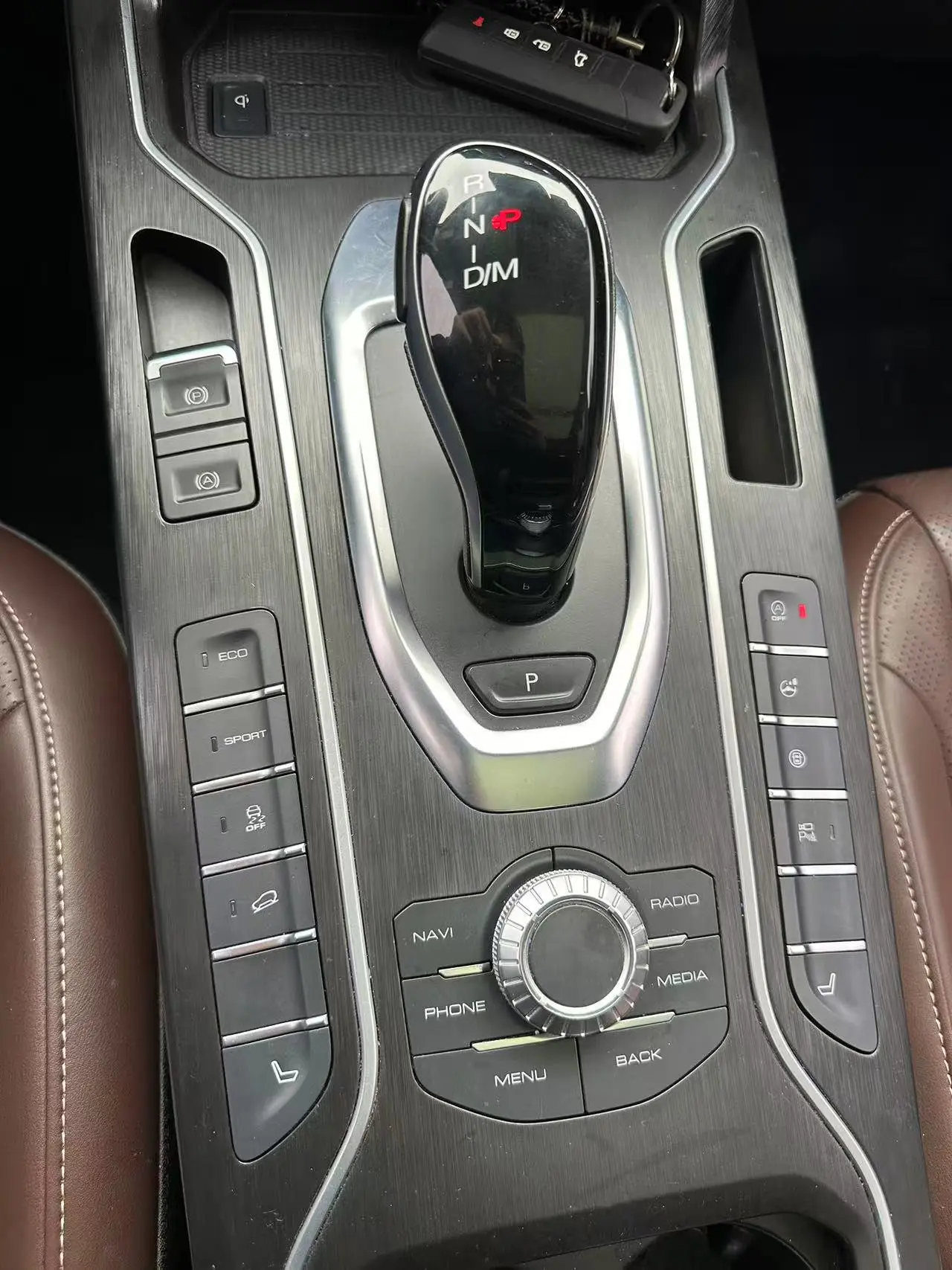 WEY VV6 2020 2.0T 2WD Smart +
