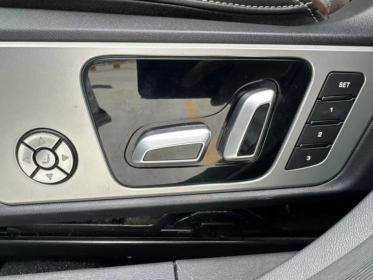 WEY VV6 2020 2.0T 2WD Smart +